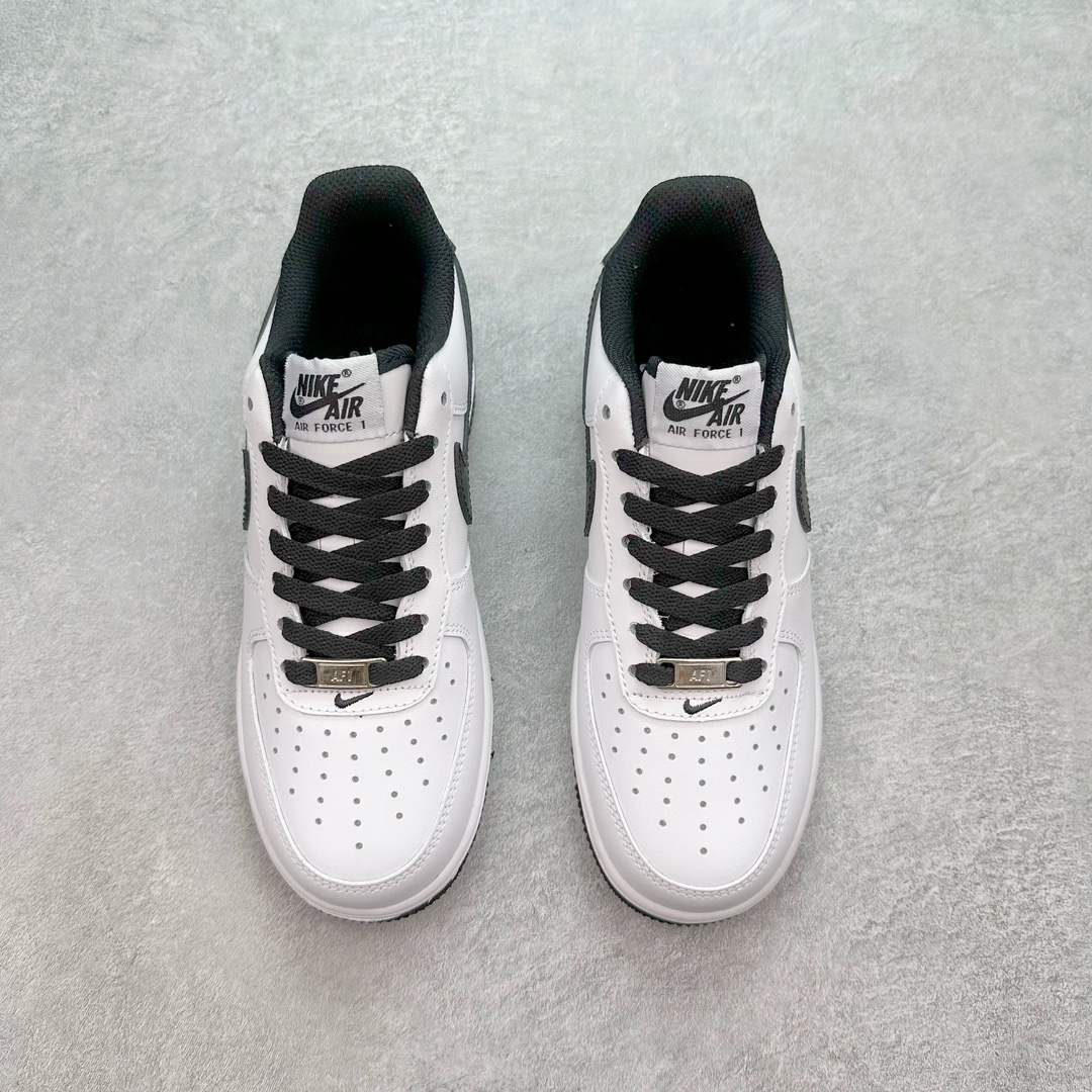 图片[2]-💰120 ＃福利特价‼NK Air Force 1´07 Low 空军一号低帮百搭休闲运动板鞋 柔软、弹性十足的缓震性能和出色的中底设计 横跨复古与现代的外型结合 造就出风靡全球 三十多年的Force 1 直到今天还深受青睐 SIZE：36 36.5 37.5 38 38.5 39 40 40.5 41 42 42.5 43 44 44.5 45 编码：Xby1936090-运动鞋