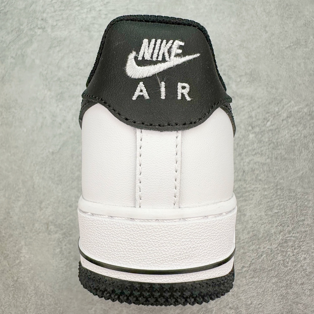 图片[8]-💰120 ＃福利特价‼NK Air Force 1´07 Low 空军一号低帮百搭休闲运动板鞋 柔软、弹性十足的缓震性能和出色的中底设计 横跨复古与现代的外型结合 造就出风靡全球 三十多年的Force 1 直到今天还深受青睐 SIZE：36 36.5 37.5 38 38.5 39 40 40.5 41 42 42.5 43 44 44.5 45 编码：Xby1936090-运动鞋