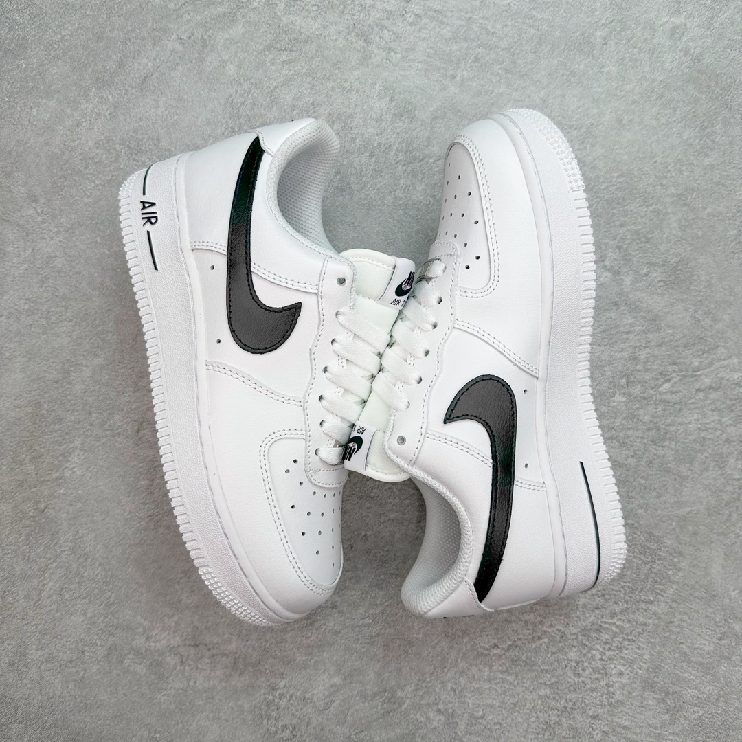 图片[3]-💰120 ＃福利特价‼NK Air Force 1´07 Low 空军一号低帮百搭休闲运动板鞋 柔软、弹性十足的缓震性能和出色的中底设计 横跨复古与现代的外型结合 造就出风靡全球 三十多年的Force 1 直到今天还深受青睐 SIZE：36 36.5 37.5 38 38.5 39 40 40.5 41 42 42.5 43 44 44.5 45 编码：Xby1936090-运动鞋