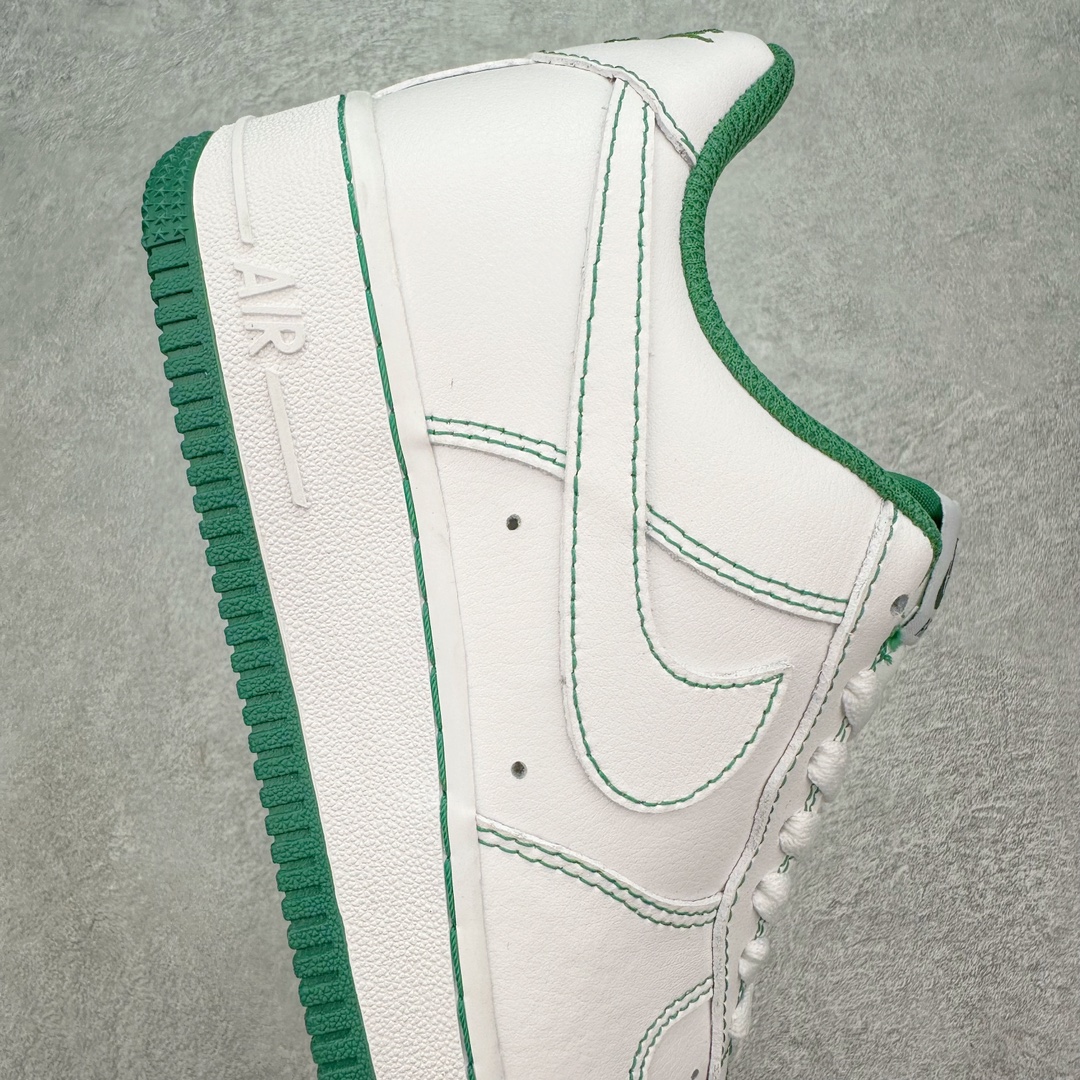 图片[6]-💰120 ＃福利特价‼NK Air Force 1´07 Low 空军一号低帮百搭休闲运动板鞋 柔软、弹性十足的缓震性能和出色的中底设计 横跨复古与现代的外型结合 造就出风靡全球 三十多年的Force 1 直到今天还深受青睐 SIZE：36 36.5 37.5 38 38.5 39 40 40.5 41 42 42.5 43 44 44.5 45 编码：Xby1936090-运动鞋