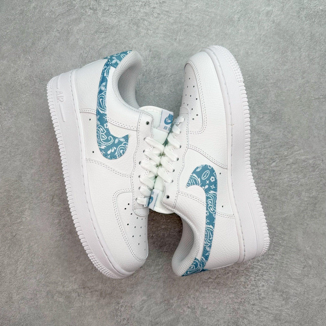 图片[3]-💰120 ＃福利特价‼NK Air Force 1´07 Low 空军一号低帮百搭休闲运动板鞋 柔软、弹性十足的缓震性能和出色的中底设计 横跨复古与现代的外型结合 造就出风靡全球 三十多年的Force 1 直到今天还深受青睐 SIZE：36 36.5 37.5 38 38.5 39 40 40.5 41 42 42.5 43 44 44.5 45 编码：Xby1936090-运动鞋