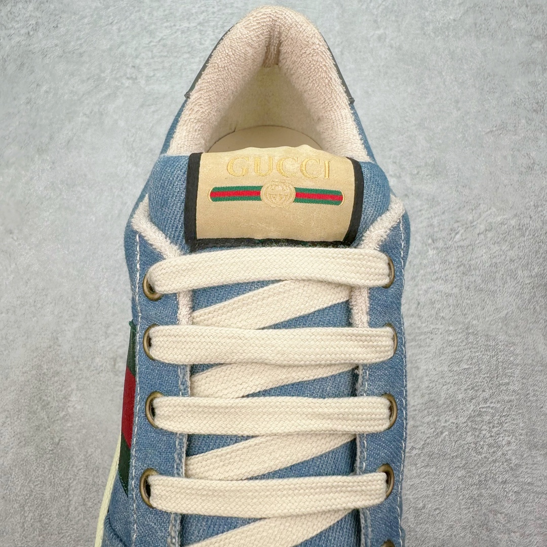 图片[5]-💰320 ＃纯原 Gucci Screener sneaker 古驰双G小脏鞋系列复古怀旧校园风低帮板鞋 全套原楦原纸版原鞋开模 全网最具灵魂的版型 鞋头上翘1.6CM 后跟自然弧度内收 双G珐琅 条纹清晰 原厂五金带3M反光 原装意大利进口里外全皮 纯手工水洗做旧处理 侧面条纹饰带 原厂定制 零串色零起毛 大底防滑网格由里到外大小逐渐递减 原厂数据电绣 清晰立体 多边形闪钻大小一致带光泽 全鞋电脑针车 紧密相连 针距密度一致 环保乳胶注塑鞋垫 厚度脚感还原原版 皮面裁剪部位 统一油边封口工艺 大底组合零偏差 挑战各种艺术家 右脚鞋侧嵌入NFC防伪芯片装置＋鞋盒标二唯码扫描 秒进官网 专柜全套包装 防尘袋 说明书 质保卡 购物袋 Size：35 36 37 38 39 40 41 42 43 44 45 编码：Wby3936090-运动鞋