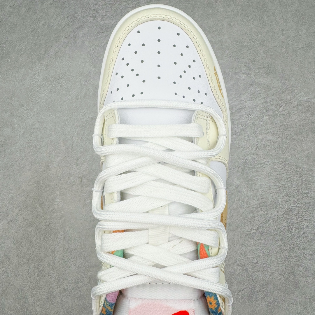 图片[4]-💰250 ＃YC纯原 NK Dunk Low 蛋糕小熊 白黄色 FN8913-141 定制系列天花板 无原鞋不开发 全系列得物原鞋一比一校对开发 配色持续更新中 终端对接 优势输出 全套原厂楦头原纸板数据档案倾力打造 原汁原味莞产 极致还原 圈内最强针车工艺 高端零售指定版 广东原厂配套原盒原标 鞋盒分三个尺码段 原厂冲刀 超高清洁度 全鞋零毛边皮料切割 采用原厂百宏鞋带以及原厂百宏织唛舌标 内标可供原厂几率过验 进口原装条纹中底布 四线拉帮白色点胶 原厂拉帮手法遵循公司 原厂电绣 极致还原 SIZE：35.5 36 36.5 37.5 38 38.5 39 40 40.5 41 42 42.5 43 44 44.5 45 46 47.5 编码：by3936020-运动鞋