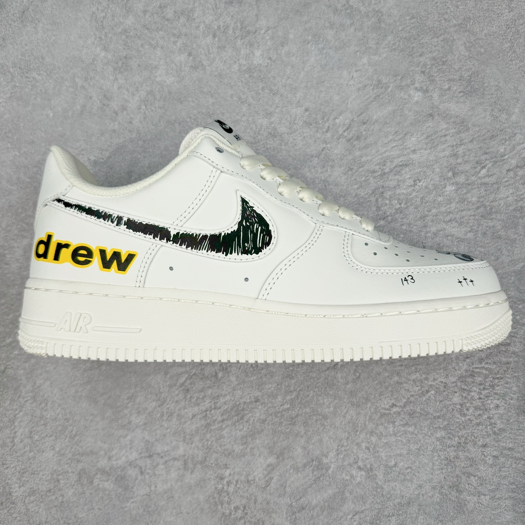 NK Air Force 1´07 Low 空军一号低帮百搭休闲运动板鞋 CW2288-663 柔软、弹性十足的缓震性能和出色的中底设计 横跨复古与现代的外型结合 造就出风靡全球 三十多年的Force 1 直到今天还深受青睐 尺码：36 36.5 37.5 38 38.5 39 40 40.5 41 42 42.5 43 44 44.5 45-选品中心