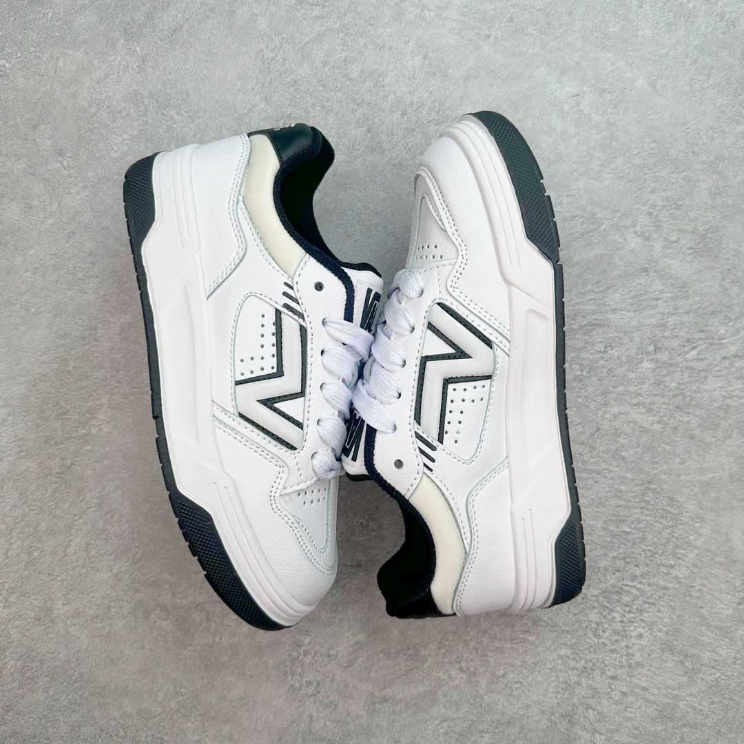 图片[3]-全新鞋型 Vans Hylane 系列 范斯官方 美式复古休闲运动鞋 本季 Vans 推出的全新鞋型 Hylane 继承了复古千禧滑板鞋 Upland 的设计精髓，鞋面整体以胖胖的面包滑板鞋样式示人，在设计上 Hylane 更是做出了更多现代化的改动。 尺码：36 36.5 37 38 38.5 39 40 40.5 41 42 42.5 43 44 45 正常码-选品中心