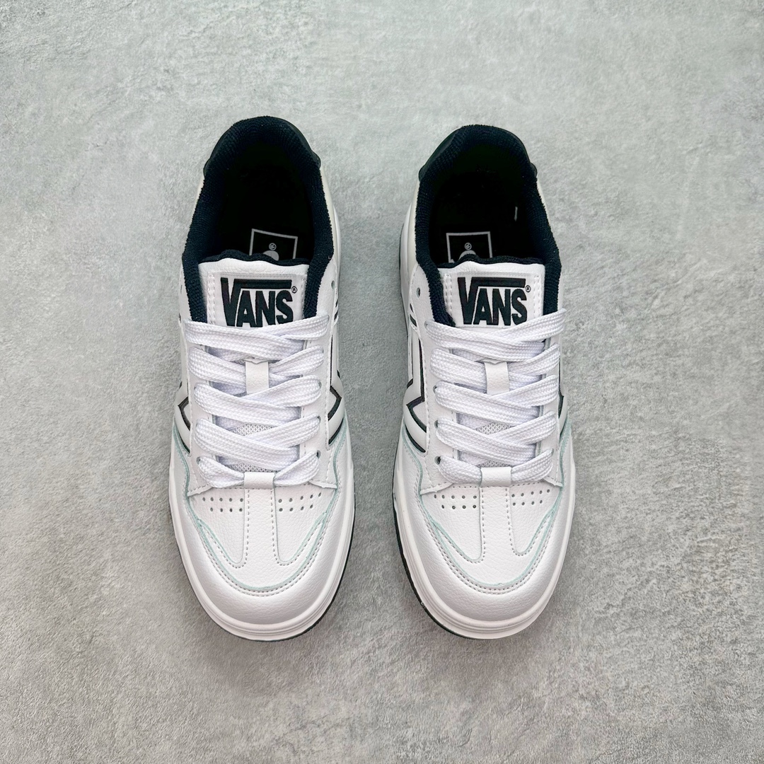 图片[2]-全新鞋型 Vans Hylane 系列 范斯官方 美式复古休闲运动鞋 本季 Vans 推出的全新鞋型 Hylane 继承了复古千禧滑板鞋 Upland 的设计精髓，鞋面整体以胖胖的面包滑板鞋样式示人，在设计上 Hylane 更是做出了更多现代化的改动。 尺码：36 36.5 37 38 38.5 39 40 40.5 41 42 42.5 43 44 45 正常码-选品中心