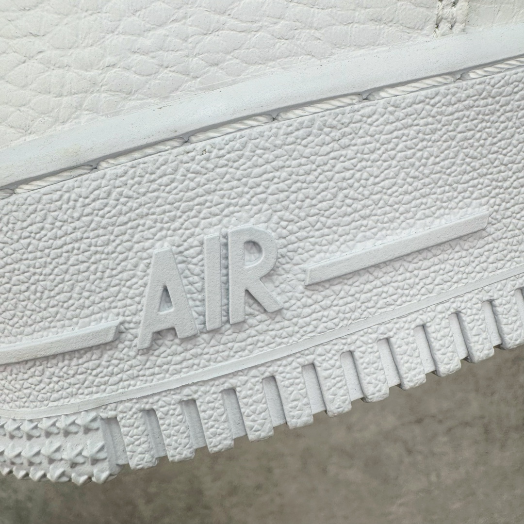 图片[15]-💰130 ＃奥莱Zp订单福利‼NK Air Force 1´07 Low 空军一号低帮百搭休闲运动板鞋 CT2382-100 独家渠道 市面未流通批次 奥莱直播间499 599一样的东西 碾压市面现存所有版本 公司一样的东西 超值回馈 帮你省钱 支持各种鉴定 柔软、弹性十足的缓震性能和出色的中底设计 横跨复古与现代的外型结合 造就出风靡全球三十多年的Force 1 直到今天还深受青睐 SIZE：39 40 40.5 41 42 42.5 43 44 编码：by2936000-运动鞋