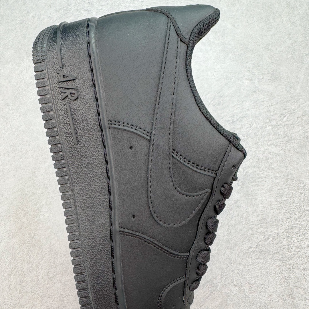 ＃福利特价‼️
NK Air Force 1 07 空军一号经典低帮板鞋 全黑   CW2288-001