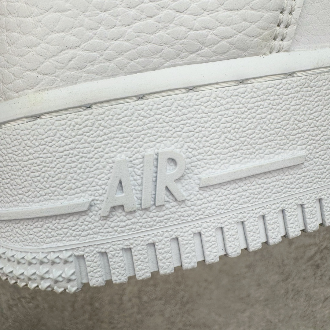 图片[17]-💰130 ＃奥莱Zp订单福利‼NK Air Force 1´07 Low 空军一号低帮百搭休闲运动板鞋 DM2845-100 独家渠道 市面未流通批次 奥莱直播间499 599一样的东西 碾压市面现存所有版本 公司一样的东西 超值回馈 帮你省钱 支持各种鉴定 柔软、弹性十足的缓震性能和出色的中底设计 横跨复古与现代的外型结合 造就出风靡全球三十多年的Force 1 直到今天还深受青睐 SIZE：39 40 40.5 41 42 42.5 43 44 编码：by2936000-运动鞋