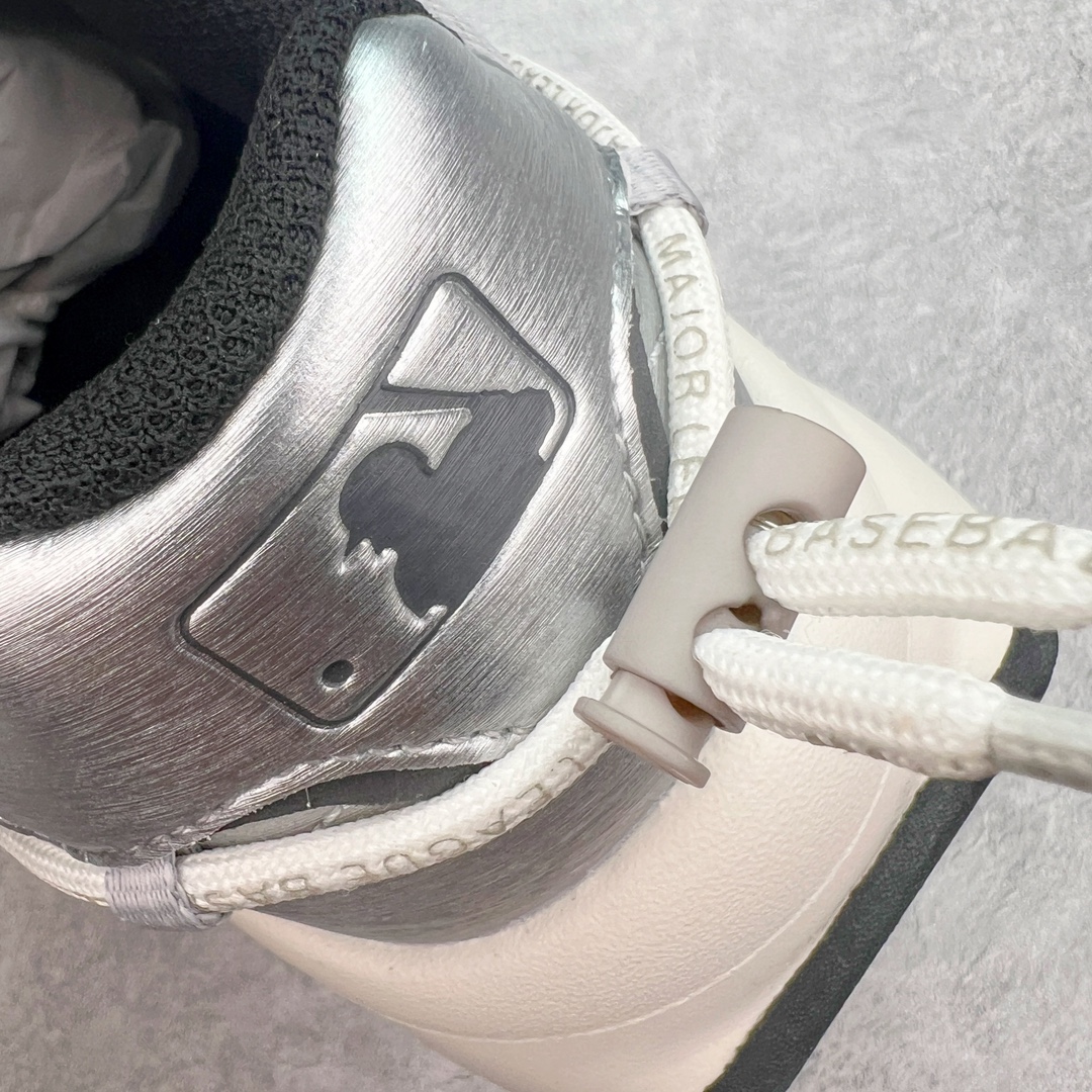 图片[12]-＃DT纯原 MLB Chunky Runner 2024S 复古印花老爹鞋系列低帮轻量增高厚底百搭休闲运动慢跑鞋 Korea韩国联名NY美国榄球纽约洋基队限定 韩国代购专供 全套原楦原纸板原厂数据开发 正确中底拉帮中底网布细节 平台代购专供 左脚内置芯片 韩国代购吊牌标贴 独家一比一RB+MD组合大底 高频后跟小人Logo精准对位立体饱满 正确网布加超迁鞋面 转印中底走线紧密 转印Logo工艺表层防刮不掉色 尺码：35 36 36.5 37.5 38 38.5 39 40 40.5 41 42 42.5 43 44 45-选品中心