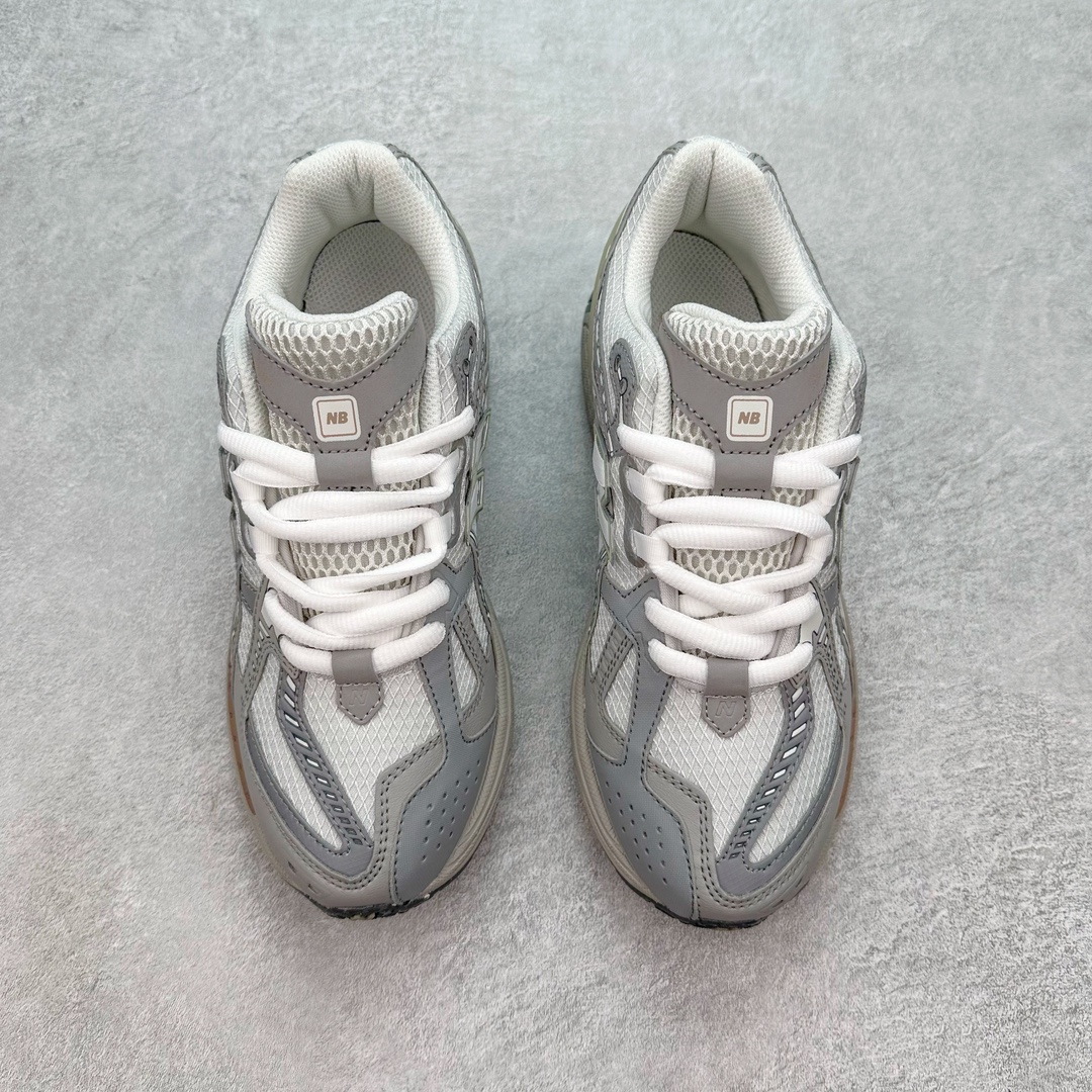 图片[2]-New Balance M1906R NB新百伦系列复古老爹风休闲运动慢跑鞋 采用轻质牛剖革拼接透气网眼衬垫织物鞋面材质 T-Beam大底提供足步弓支撑 保持步态稳定#后跟搭载外露缓震胶 鞋身整体以各种深浅不一的灰色覆盖 鞋头以淡蓝色调装饰，网眼衬垫通过不规律的色块实现做旧的美感 泛黄的鞋底更是进一步增添了复古气息 尺码：36 37 37.5 38 38.5 39.5 40 40.5 41.5 42 42.5 43 44 45-选品中心