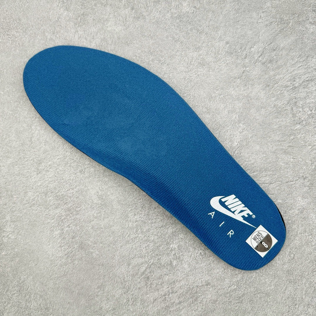 图片[20]-＃KZ神版 Air Jordan AJ4 Retro \\\”Military Blue\\\” 白蓝2024 FV5029-141 独家外贸特供尺码含 45.5 49.5 50.5 国内外口碑最好最推荐的产品 市场中端王者 亲自操刀耗时半年巨作 全套原纸板楦头开发 确保原汁原味 完美呈现四代版型 一比一鞋头弧度高度鞋身弧度 此版本只针对中端市场 皮料材质有所更替 其他数据细节工艺流程均保持一致 绝不口嗨 细节品控鞋型随意秒杀市面3XX 4XX 原厂TPU网格鞋带扣 正确内里网布 菱角分明不变形无多余毛边 柔软性质感一致于原鞋 市场唯一原厂鞋扣模具 背面可见隐藏注塑口 原厂织唛标 原厂飞人电绣工艺 尾指中部跳三针 独家绑鞋带手法 印刷中底布 四线拉帮 米色美纹纸贴合固定 进口港宝加持 后跟自然饱满 全鞋荧光划线卡点 追求极致完美 每一双都是工艺品 多重QC质检 超越公司货的品控标准 实实在在的免检产品 尺码：40 40.5 41 42 42.5 43 44 44.5 45 45.5 46 47.5 48.5 49.5 50.5-选品中心