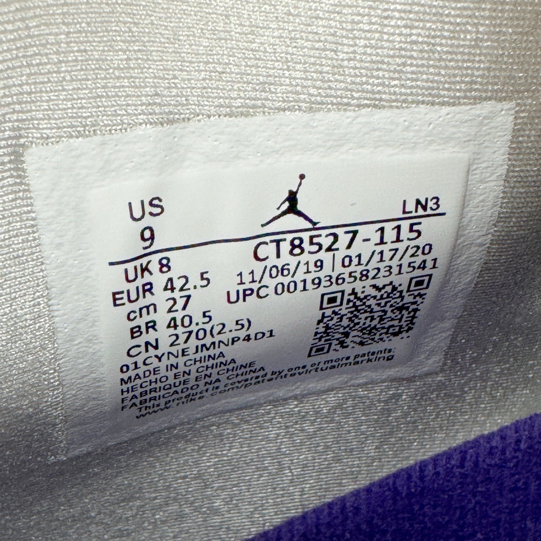 图片[18]-＃KZ神版福利回馈 Air Jordan AJ4 Retro 白紫 CT8527-115 独家外贸特供尺码含 45.5 49.5 50.5 国内外口碑最好最推荐的产品 市场中端王者 亲自操刀耗时半年巨作 全套原纸板楦头开发 确保原汁原味 完美呈现四代版型 一比一鞋头弧度高度鞋身弧度 此版本只针对中端市场 皮料材质有所更替 其他数据细节工艺流程均保持一致 绝不口嗨 细节品控鞋型随意秒杀市面3XX 4XX 原厂TPU网格鞋带扣 正确内里网布 菱角分明不变形无多余毛边 柔软性质感一致于原鞋 市场唯一原厂鞋扣模具 背面可见隐藏注塑口 原厂织唛标 原厂飞人电绣工艺 尾指中部跳三针 独家绑鞋带手法 印刷中底布 四线拉帮 米色美纹纸贴合固定 进口港宝加持 后跟自然饱满 全鞋荧光划线卡点 追求极致完美 每一双都是工艺品 多重QC质检 超越公司货的品控标准 实实在在的免检产品 尺码：40 40.5 41 42 42.5 43 44 44.5 45 45.5 46 47.5 48.5 49.5 50.5-选品中心