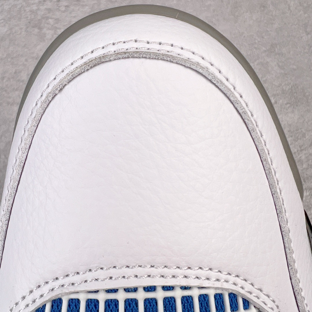 图片[10]-＃KZ神版福利回馈 Air Jordan AJ4 Retro 红蓝鸳鸯 CI1184-146 独家外贸特供尺码含 45.5 49.5 50.5 国内外口碑最好最推荐的产品 市场中端王者 亲自操刀耗时半年巨作 全套原纸板楦头开发 确保原汁原味 完美呈现四代版型 一比一鞋头弧度高度鞋身弧度 此版本只针对中端市场 皮料材质有所更替 其他数据细节工艺流程均保持一致 绝不口嗨 细节品控鞋型随意秒杀市面3XX 4XX 原厂TPU网格鞋带扣 正确内里网布 菱角分明不变形无多余毛边 柔软性质感一致于原鞋 市场唯一原厂鞋扣模具 背面可见隐藏注塑口 原厂织唛标 原厂飞人电绣工艺 尾指中部跳三针 独家绑鞋带手法 印刷中底布 四线拉帮 米色美纹纸贴合固定 进口港宝加持 后跟自然饱满 全鞋荧光划线卡点 追求极致完美 每一双都是工艺品 多重QC质检 超越公司货的品控标准 实实在在的免检产品 尺码：40 40.5 41 42 42.5 43 44 44.5 45 45.5 46 47.5 48.5 49.5 50.5-选品中心