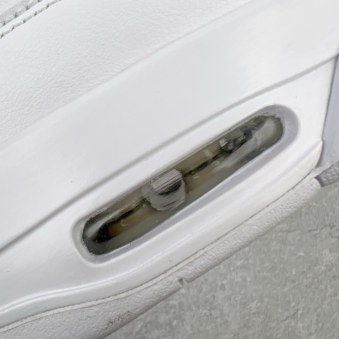 图片[17]-＃KZ神版福利回馈 Air Jordan AJ4 Retro 纯白/白猫 308497-100 独家外贸特供尺码含 45.5 49.5 50.5 国内外口碑最好最推荐的产品 市场中端王者 亲自操刀耗时半年巨作 全套原纸板楦头开发 确保原汁原味 完美呈现四代版型 一比一鞋头弧度高度鞋身弧度 此版本只针对中端市场 皮料材质有所更替 其他数据细节工艺流程均保持一致 绝不口嗨 细节品控鞋型随意秒杀市面3XX 4XX 原厂TPU网格鞋带扣 正确内里网布 菱角分明不变形无多余毛边 柔软性质感一致于原鞋 市场唯一原厂鞋扣模具 背面可见隐藏注塑口 原厂织唛标 原厂飞人电绣工艺 尾指中部跳三针 独家绑鞋带手法 印刷中底布 四线拉帮 米色美纹纸贴合固定 进口港宝加持 后跟自然饱满 全鞋荧光划线卡点 追求极致完美 每一双都是工艺品 多重QC质检 超越公司货的品控标准 实实在在的免检产品 尺码：40 40.5 41 42 42.5 43 44 44.5 45 45.5 46 47.5 48.5 49.5 50.5-选品中心