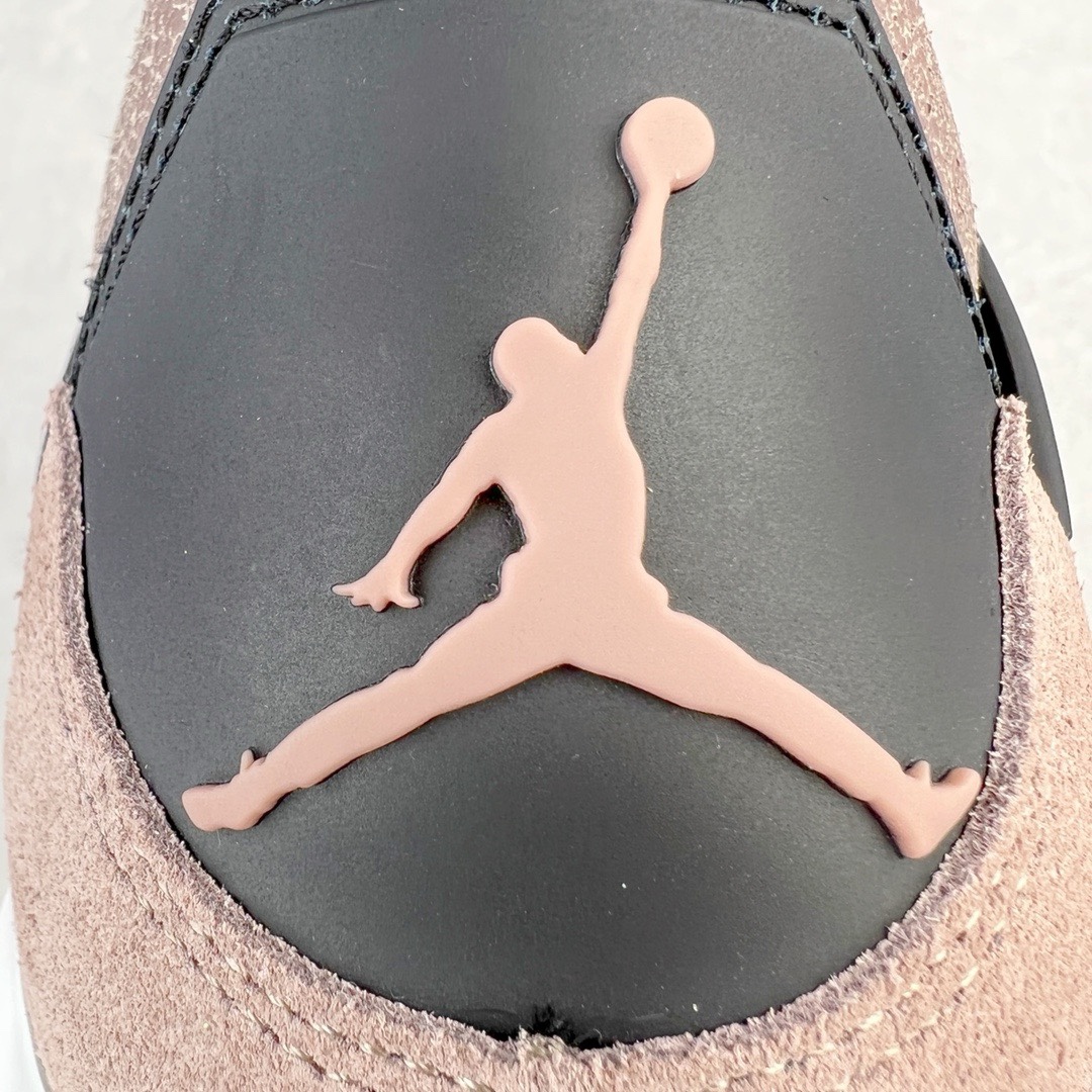 图片[16]-＃KZ神版 Air Jordan AJ4 Retro 黑棕摩卡 DB0732-200 独家外贸特供尺码含 45.5 49.5 50.5 国内外口碑最好最推荐的产品 市场中端王者 亲自操刀耗时半年巨作 全套原纸板楦头开发 确保原汁原味 完美呈现四代版型 一比一鞋头弧度高度鞋身弧度 此版本只针对中端市场 皮料材质有所更替 其他数据细节工艺流程均保持一致 绝不口嗨 细节品控鞋型随意秒杀市面3XX 4XX 原厂TPU网格鞋带扣 正确内里网布 菱角分明不变形无多余毛边 柔软性质感一致于原鞋 市场唯一原厂鞋扣模具 背面可见隐藏注塑口 原厂织唛标 原厂飞人电绣工艺 尾指中部跳三针 独家绑鞋带手法 印刷中底布 四线拉帮 米色美纹纸贴合固定 进口港宝加持 后跟自然饱满 全鞋荧光划线卡点 追求极致完美 每一双都是工艺品 多重QC质检 超越公司货的品控标准 实实在在的免检产品 尺码：40 40.5 41 42 42.5 43 44 44.5 45 45.5 46 47.5 48.5 49.5 50.5-选品中心