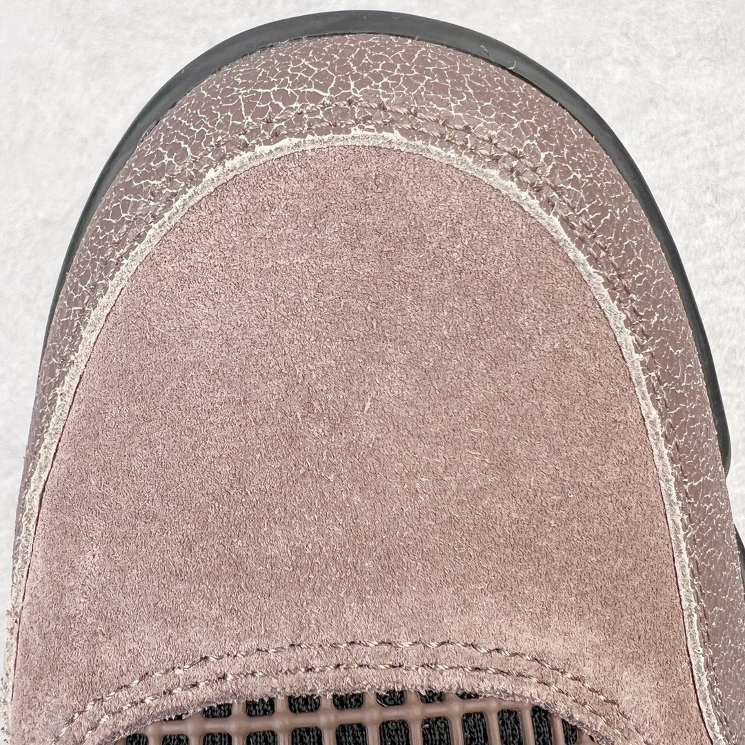 图片[10]-＃KZ神版 Air Jordan AJ4 Retro 黑棕摩卡 DB0732-200 独家外贸特供尺码含 45.5 49.5 50.5 国内外口碑最好最推荐的产品 市场中端王者 亲自操刀耗时半年巨作 全套原纸板楦头开发 确保原汁原味 完美呈现四代版型 一比一鞋头弧度高度鞋身弧度 此版本只针对中端市场 皮料材质有所更替 其他数据细节工艺流程均保持一致 绝不口嗨 细节品控鞋型随意秒杀市面3XX 4XX 原厂TPU网格鞋带扣 正确内里网布 菱角分明不变形无多余毛边 柔软性质感一致于原鞋 市场唯一原厂鞋扣模具 背面可见隐藏注塑口 原厂织唛标 原厂飞人电绣工艺 尾指中部跳三针 独家绑鞋带手法 印刷中底布 四线拉帮 米色美纹纸贴合固定 进口港宝加持 后跟自然饱满 全鞋荧光划线卡点 追求极致完美 每一双都是工艺品 多重QC质检 超越公司货的品控标准 实实在在的免检产品 尺码：40 40.5 41 42 42.5 43 44 44.5 45 45.5 46 47.5 48.5 49.5 50.5-选品中心