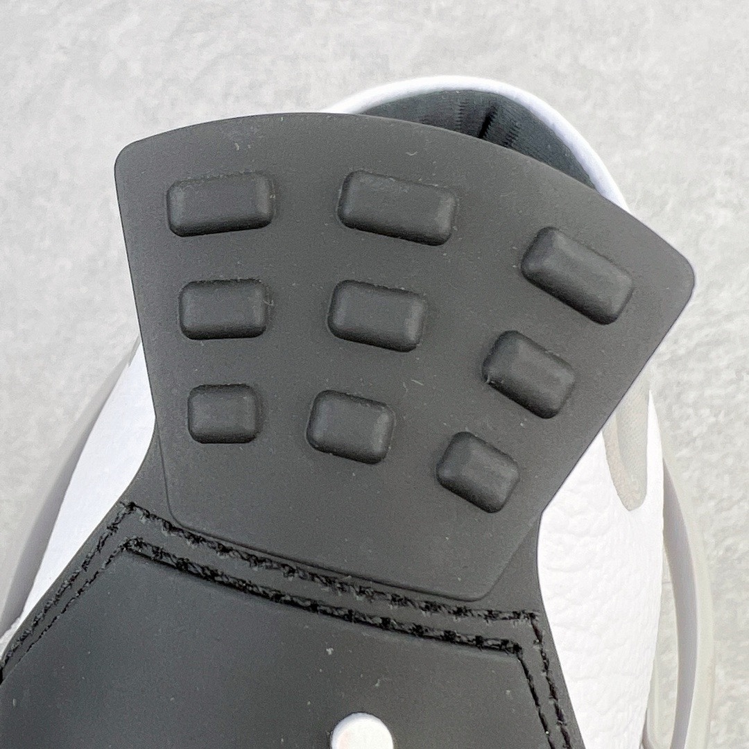 图片[18]-＃KZ神版福利回馈 Air Jordan AJ4 Retro 小白水泥 DH6927-111 独家外贸特供尺码含 45.5 49.5 50.5 国内外口碑最好最推荐的产品 市场中端王者 亲自操刀耗时半年巨作 全套原纸板楦头开发 确保原汁原味 完美呈现四代版型 一比一鞋头弧度高度鞋身弧度 此版本只针对中端市场 皮料材质有所更替 其他数据细节工艺流程均保持一致 绝不口嗨 细节品控鞋型随意秒杀市面3XX 4XX 原厂TPU网格鞋带扣 正确内里网布 菱角分明不变形无多余毛边 柔软性质感一致于原鞋 市场唯一原厂鞋扣模具 背面可见隐藏注塑口 原厂织唛标 原厂飞人电绣工艺 尾指中部跳三针 独家绑鞋带手法 印刷中底布 四线拉帮 米色美纹纸贴合固定 进口港宝加持 后跟自然饱满 全鞋荧光划线卡点 追求极致完美 每一双都是工艺品 多重QC质检 超越公司货的品控标准 实实在在的免检产品 尺码：40 40.5 41 42 42.5 43 44 44.5 45 45.5 46 47.5 48.5 49.5 50.5-选品中心