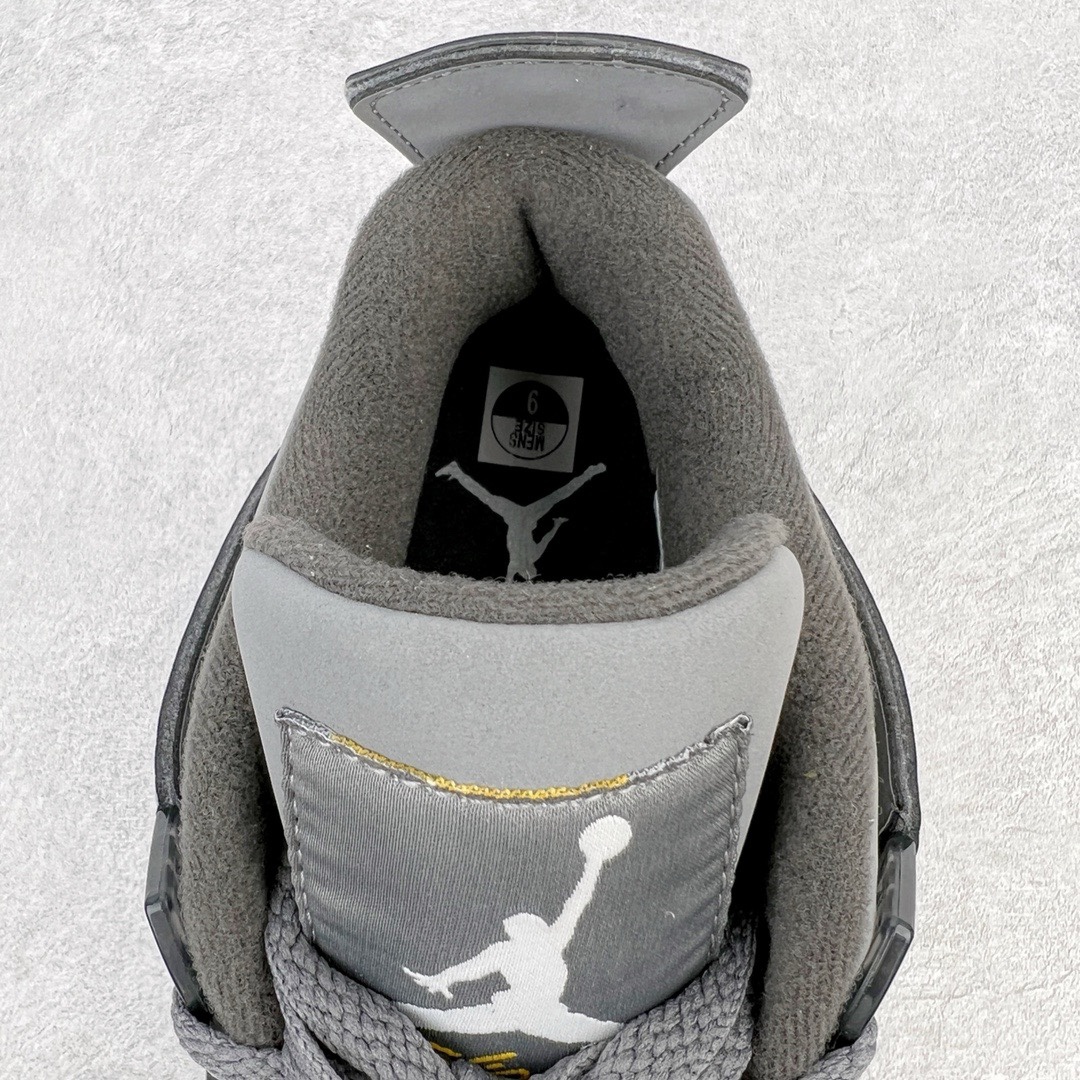 图片[16]-＃KZ神版福利回馈 Air Jordan AJ4 Retro \\\”Cool Grey\\\” 老鼠灰 酷灰 货号：308497-007 独家外贸特供尺码含 45.5 49.5 50.5 国内外口碑最好最推荐的产品 市场中端王者 亲自操刀耗时半年巨作 全套原纸板楦头开发 确保原汁原味 完美呈现四代版型 一比一鞋头弧度高度鞋身弧度 此版本只针对中端市场 皮料材质有所更替 其他数据细节工艺流程均保持一致 绝不口嗨 细节品控鞋型随意秒杀市面3XX 4XX 原厂TPU网格鞋带扣 正确内里网布 菱角分明不变形无多余毛边 柔软性质感一致于原鞋 市场唯一原厂鞋扣模具 背面可见隐藏注塑口 原厂织唛标 原厂飞人电绣工艺 尾指中部跳三针 独家绑鞋带手法 印刷中底布 四线拉帮 米色美纹纸贴合固定 进口港宝加持 后跟自然饱满 全鞋荧光划线卡点 追求极致完美 每一双都是工艺品 多重QC质检 超越公司货的品控标准 实实在在的免检产品 尺码：40 40.5 41 42 42.5 43 44 44.5 45 45.5 46 47.5 48.5 49.5 50.5-选品中心