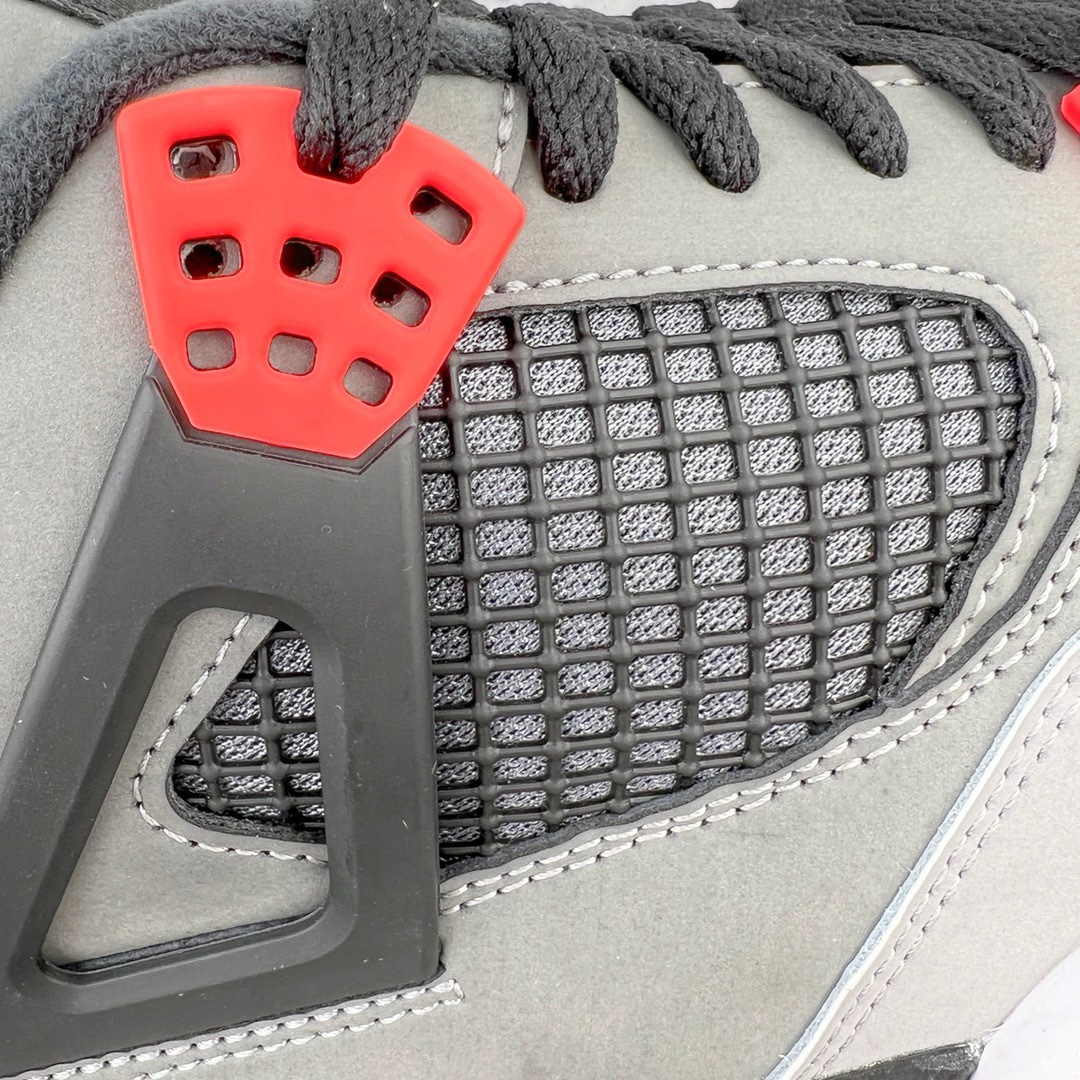 图片[10]-＃KZ神版福利回馈 Air Jordan AJ4 \\\”Infrared\\\”红外线 DH6927-061 独家外贸特供尺码含 45.5 49.5 50.5 国内外口碑最好最推荐的产品 市场中端王者 亲自操刀耗时半年巨作 全套原纸板楦头开发 确保原汁原味 完美呈现四代版型 一比一鞋头弧度高度鞋身弧度 此版本只针对中端市场 皮料材质有所更替 其他数据细节工艺流程均保持一致 绝不口嗨 细节品控鞋型随意秒杀市面3XX 4XX 原厂TPU网格鞋带扣 正确内里网布 菱角分明不变形无多余毛边 柔软性质感一致于原鞋 市场唯一原厂鞋扣模具 背面可见隐藏注塑口 原厂织唛标 原厂飞人电绣工艺 尾指中部跳三针 独家绑鞋带手法 印刷中底布 四线拉帮 米色美纹纸贴合固定 进口港宝加持 后跟自然饱满 全鞋荧光划线卡点 追求极致完美 每一双都是工艺品 多重QC质检 超越公司货的品控标准 实实在在的免检产品 尺码：40 40.5 41 42 42.5 43 44 44.5 45 45.5 46 47.5 48.5 49.5 50.5-选品中心