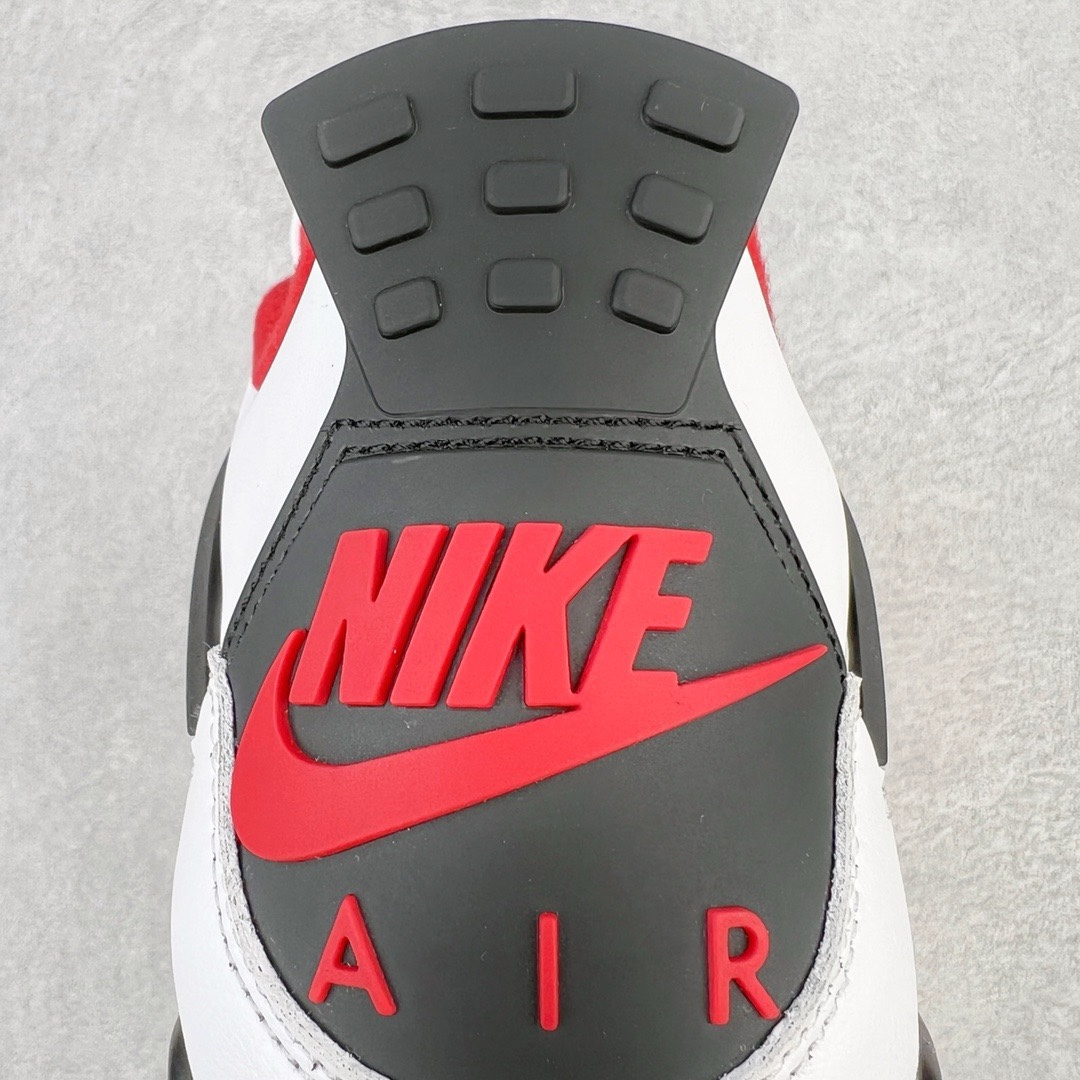 图片[10]-＃KZ神版福利回馈 Air Jordan AJ4 Retro \\\”Fire Red\\\” 火焰红 DC7770-160 独家外贸特供尺码含 45.5 49.5 50.5 国内外口碑最好最推荐的产品 市场中端王者 亲自操刀耗时半年巨作 全套原纸板楦头开发 确保原汁原味 完美呈现四代版型 一比一鞋头弧度高度鞋身弧度 此版本只针对中端市场 皮料材质有所更替 其他数据细节工艺流程均保持一致 绝不口嗨 细节品控鞋型随意秒杀市面3XX 4XX 原厂TPU网格鞋带扣 正确内里网布 菱角分明不变形无多余毛边 柔软性质感一致于原鞋 市场唯一原厂鞋扣模具 背面可见隐藏注塑口 原厂织唛标 原厂飞人电绣工艺 尾指中部跳三针 独家绑鞋带手法 印刷中底布 四线拉帮 米色美纹纸贴合固定 进口港宝加持 后跟自然饱满 全鞋荧光划线卡点 追求极致完美 每一双都是工艺品 多重QC质检 超越公司货的品控标准 实实在在的免检产品 尺码：40 40.5 41 42 42.5 43 44 44.5 45 45.5 46 47.5 48.5 49.5 50.5-选品中心