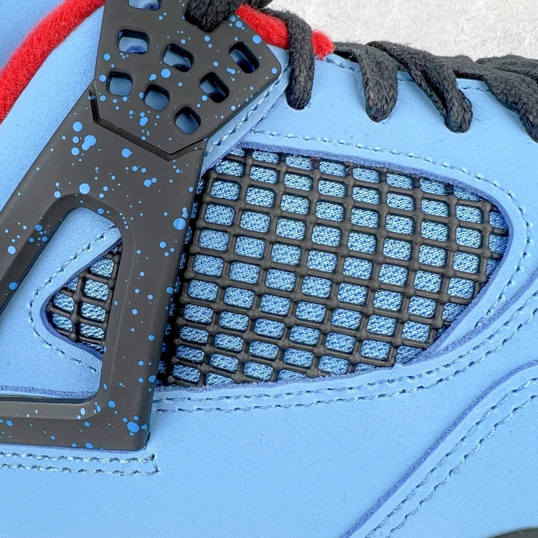 图片[14]-＃KZ神版 Travis Scott x Air Jordan AJ4 TS联名冰蓝 308497-406 独家外贸特供尺码含 45.5 49.5 50.5 国内外口碑最好最推荐的产品 市场中端王者 亲自操刀耗时半年巨作 全套原纸板楦头开发 确保原汁原味 完美呈现四代版型 一比一鞋头弧度高度鞋身弧度 此版本只针对中端市场 皮料材质有所更替 其他数据细节工艺流程均保持一致 绝不口嗨 细节品控鞋型随意秒杀市面3XX 4XX 原厂TPU网格鞋带扣 正确内里网布 菱角分明不变形无多余毛边 柔软性质感一致于原鞋 市场唯一原厂鞋扣模具 背面可见隐藏注塑口 原厂织唛标 原厂飞人电绣工艺 尾指中部跳三针 独家绑鞋带手法 印刷中底布 四线拉帮 米色美纹纸贴合固定 进口港宝加持 后跟自然饱满 全鞋荧光划线卡点 追求极致完美 每一双都是工艺品 多重QC质检 超越公司货的品控标准 实实在在的免检产品 尺码：40 40.5 41 42 42.5 43 44 44.5 45 45.5 46 47.5 48.5 49.5 50.5-选品中心