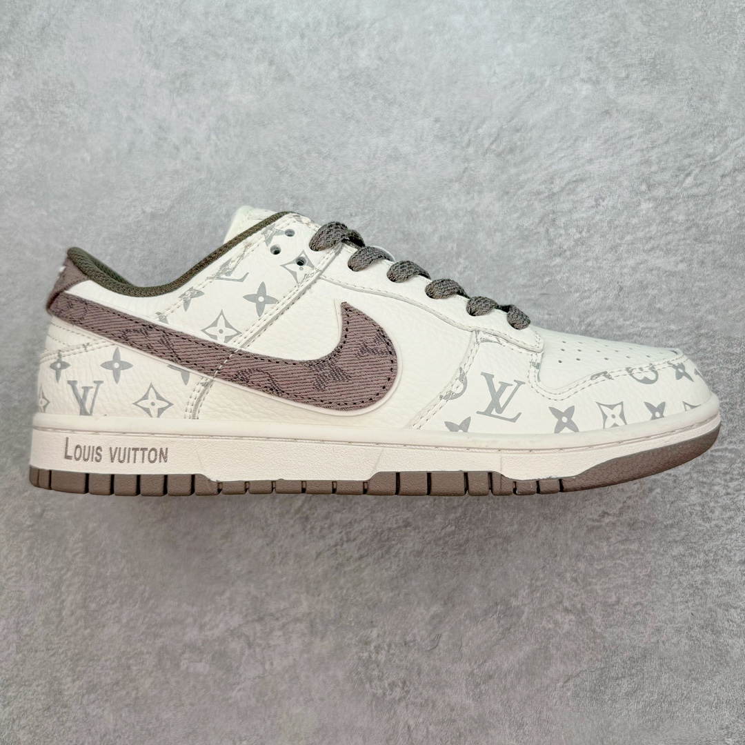 NK Dunk Low 定制配色 FC1688-131 大厂出品 极力推荐 原装头层材料 独家版型蒸餾加工帶來的是更好的视觉和脚感体验大厂纯原品质出货 清洁度 电绣工艺 皮料切割干净无任何毛边 细节完美 尺码：36 36.5 37.5 38 38.5 39 40 40.5 41 42 42.5 43 44 44.5 45 46 47.5-选品中心