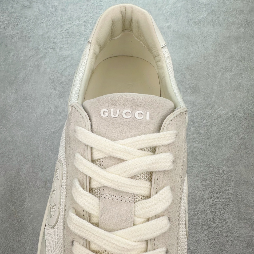 图片[5]-Gucci Lido新款板鞋 意大利海岸的夏日风情和海滩俱乐部汲取灵感 这款运动鞋以绒面材质匠心打造缀饰互扣式双G标识等Gucci经典符号元素 尽显别样风采 尺码：35 36 37 38 39 40 41 42 43 44 45-选品中心