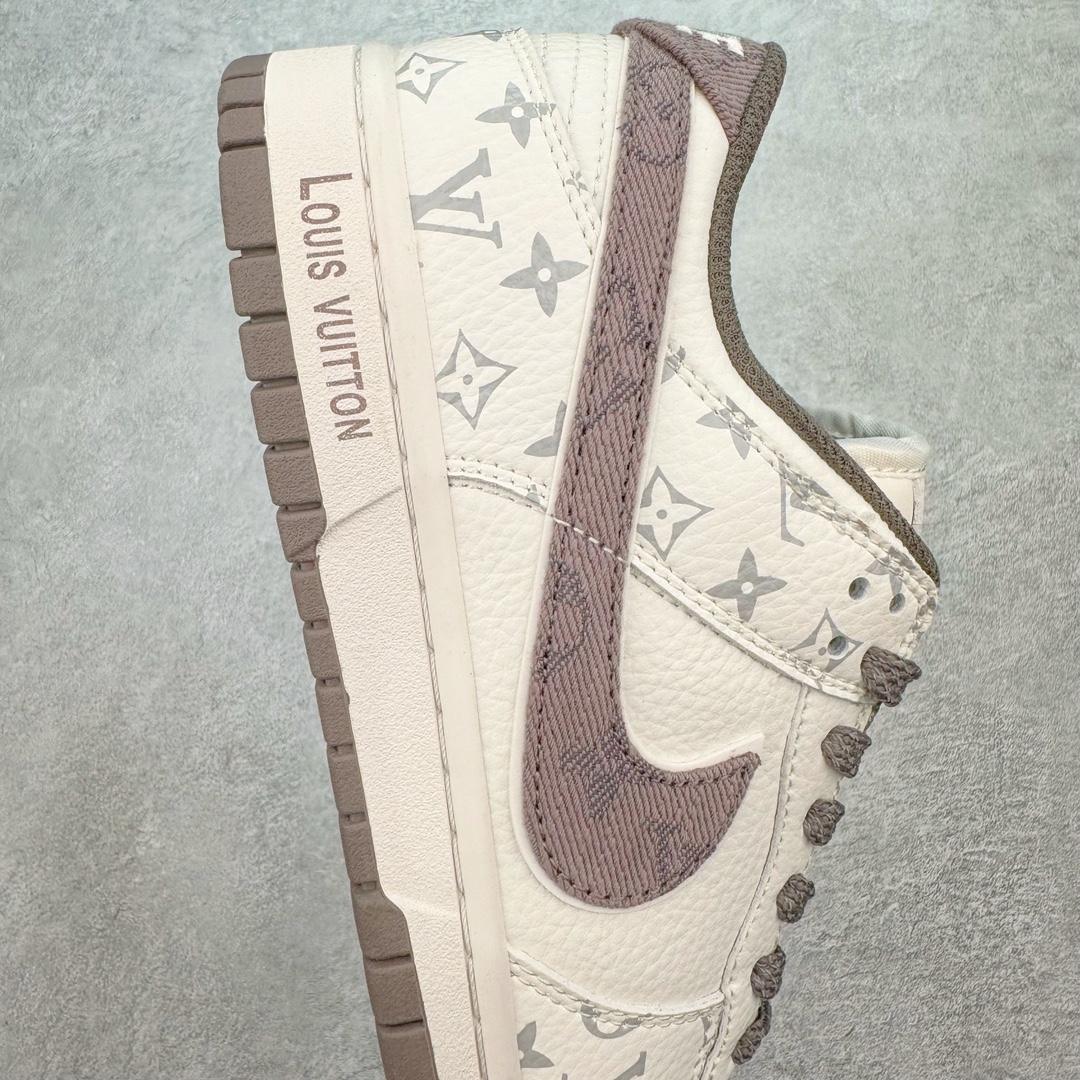 图片[6]-NK Dunk Low 定制配色 FC1688-131 大厂出品 极力推荐 原装头层材料 独家版型蒸餾加工帶來的是更好的视觉和脚感体验大厂纯原品质出货 清洁度 电绣工艺 皮料切割干净无任何毛边 细节完美 尺码：36 36.5 37.5 38 38.5 39 40 40.5 41 42 42.5 43 44 44.5 45 46 47.5-选品中心