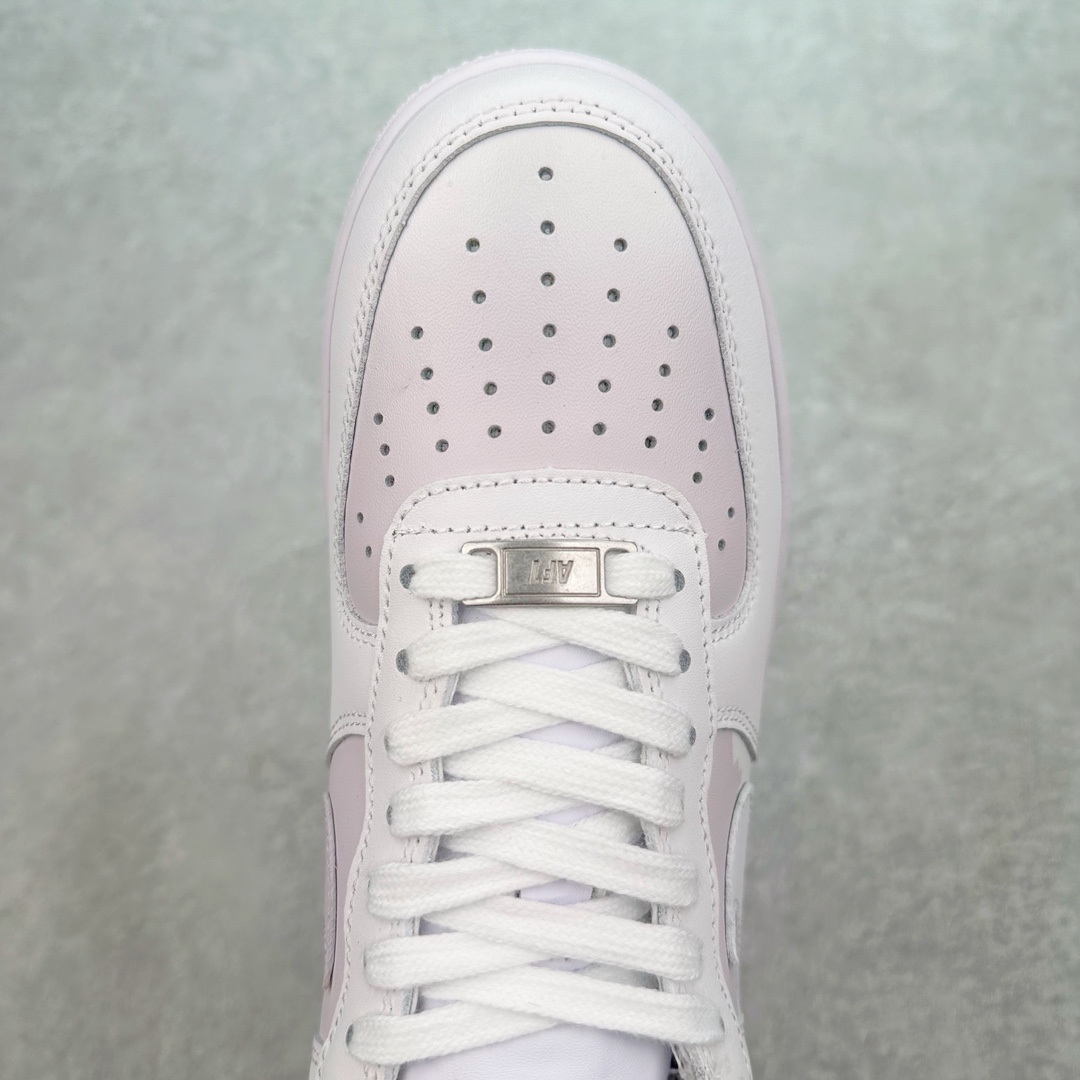 图片[4]-NK Air Force 1´07 Low 空军一号低帮百搭休闲运动板鞋 CW2288-111 柔软、弹性十足的缓震性能和出色的中底设计 横跨复古与现代的外型结合 造就出风靡全球 三十多年的Force 1 直到今天还深受青睐 尺码：36 36.5 37.5 38 38.5 39 40 40.5 41 42 42.5 43 44 44.5 45-选品中心