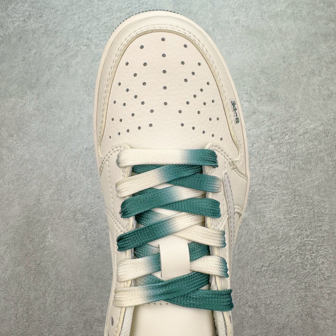 图片[4]-TS x Air Jordan AJ1 Low 倒钩低帮联名定制配色 XY2688-100 原厂内置气垫魔块 A模大底 头层小牛皮 鞋舌AJ原厂专用牛津布+AJ专用反口珍珠布+原厂无杂质高弹内里海棉+特殊封边弹力鞋带 尺码：36 36.5 37.5 38 38.5 39 40 40.5 41 42 42.5 43 44 44.5 45 46 47.5-选品中心