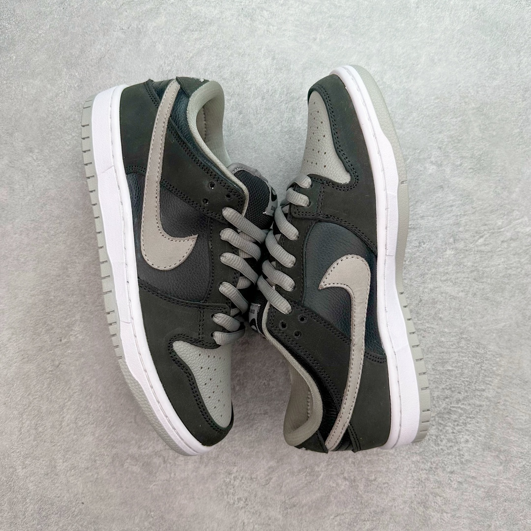 图片[3]-＃福利特价 NK SB Dunk Low 系列 全套原纸板楦头加持 细节品控鞋型稳定 独家私模官方最新原厂磨具打造大底 鞋头坡度极致还原 原盒原配 玻璃冲刀 超高清洁度 全鞋零毛边皮料切割 正确中底布背胶中底布拉帮走线 尺码：35.5 36 36.5 37.5 38 38.5 39 40 40.5 41 42 42.5 43 44 44.5 45 46-选品中心