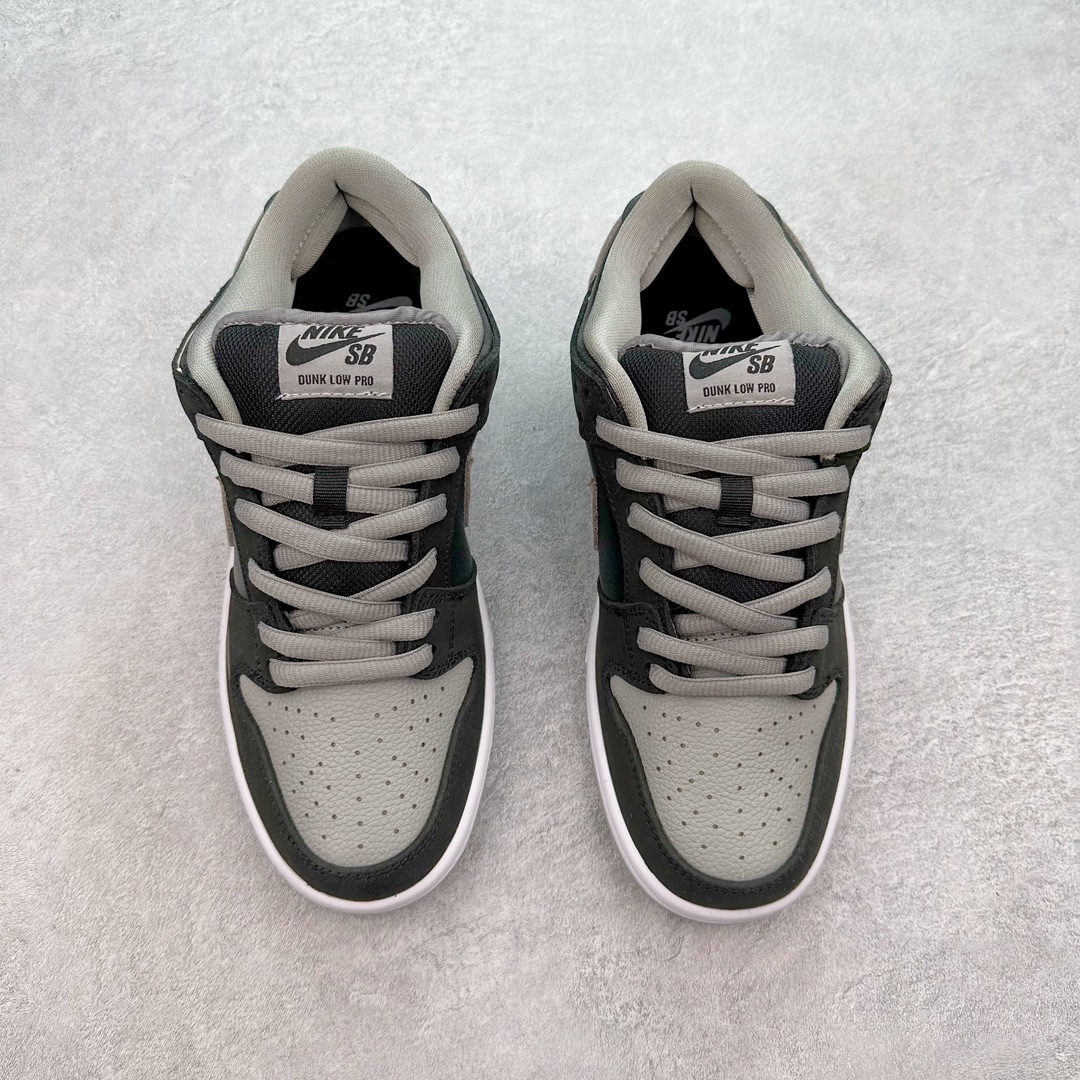 图片[2]-＃福利特价 NK SB Dunk Low 系列 全套原纸板楦头加持 细节品控鞋型稳定 独家私模官方最新原厂磨具打造大底 鞋头坡度极致还原 原盒原配 玻璃冲刀 超高清洁度 全鞋零毛边皮料切割 正确中底布背胶中底布拉帮走线 尺码：35.5 36 36.5 37.5 38 38.5 39 40 40.5 41 42 42.5 43 44 44.5 45 46-选品中心