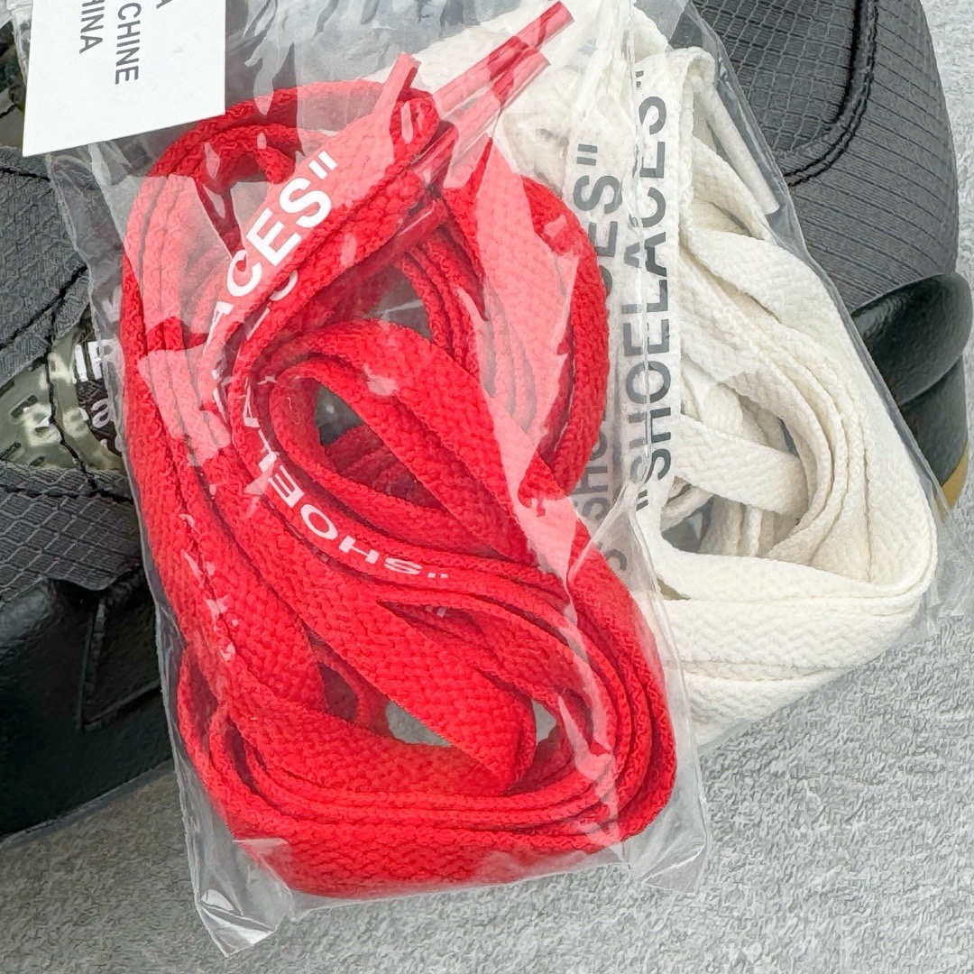 图片[16]-＃Ljr特供 Off-White™ x Air Jordan Retro AJ5 OW联名黑蝉翼 DH8565-100 全新改良批次 恪守真诚 承诺混一赔十 高端零售裸鞋圈特供批次 SZ原厂全套原楦原纸板冲刀磨具开发 原厂皮料加持 原厂港宝加持定型后跟R度完美 同源原厂电绣 飞翼针数密度立体效果一致 百分百一致原鞋 原厂拉帮工艺 针距密度一致 后跟弧度收口自然不对折 极致一眼正品既视感 进口玻璃冲刀皮料裁剪零毛边 全鞋电脑针车工艺 品控清洁度最高QC检验标准 免检产品 原厂订购鞋盒、鞋标、防尘纸、鞋撑、鞋带 追求极致的原厂味道 尺码：40.5 41 42 42.5 43 44 44.5 45 46 47.5-选品中心