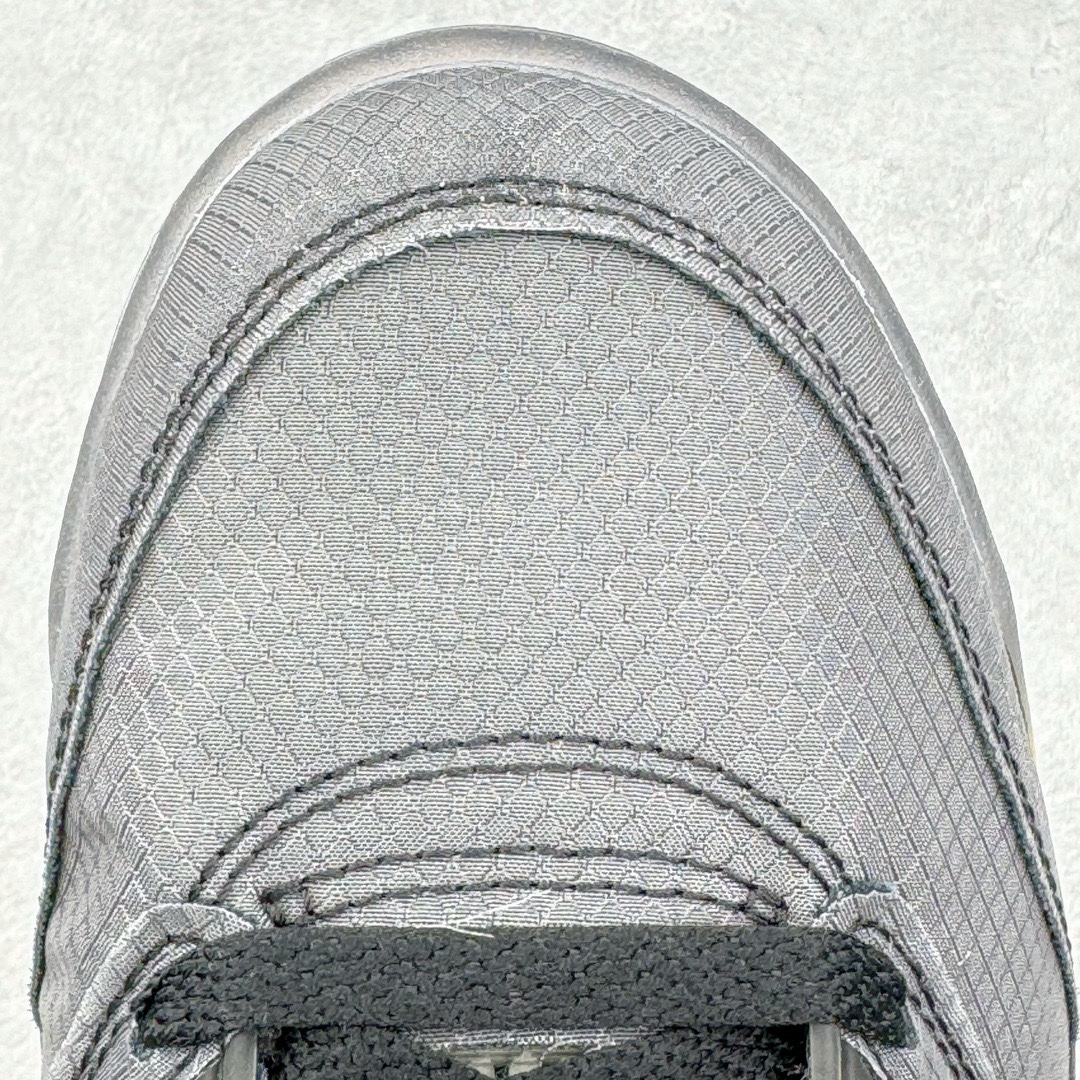 图片[12]-＃Ljr特供 Off-White™ x Air Jordan Retro AJ5 OW联名黑蝉翼 DH8565-100 全新改良批次 恪守真诚 承诺混一赔十 高端零售裸鞋圈特供批次 SZ原厂全套原楦原纸板冲刀磨具开发 原厂皮料加持 原厂港宝加持定型后跟R度完美 同源原厂电绣 飞翼针数密度立体效果一致 百分百一致原鞋 原厂拉帮工艺 针距密度一致 后跟弧度收口自然不对折 极致一眼正品既视感 进口玻璃冲刀皮料裁剪零毛边 全鞋电脑针车工艺 品控清洁度最高QC检验标准 免检产品 原厂订购鞋盒、鞋标、防尘纸、鞋撑、鞋带 追求极致的原厂味道 尺码：40.5 41 42 42.5 43 44 44.5 45 46 47.5-选品中心