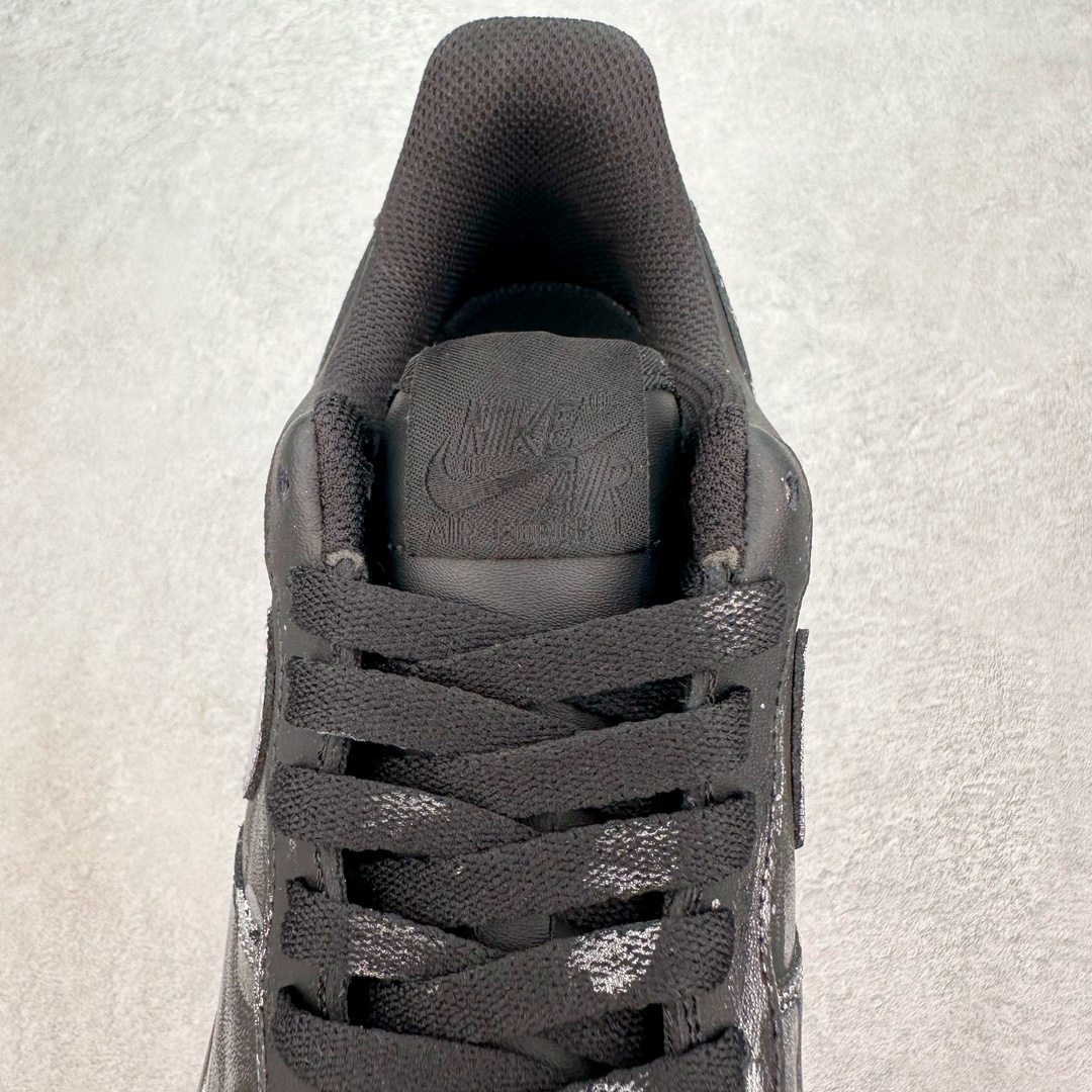 图片[5]-NK Air Force 1´07 Low 空军一号低帮百搭休闲运动板鞋 CW2288-012 柔软、弹性十足的缓震性能和出色的中底设计 横跨复古与现代的外型结合 造就出风靡全球 三十多年的Force 1 直到今天还深受青睐 尺码：36 36.5 37.5 38 38.5 39 40 40.5 41 42 42.5 43 44 44.5 45-选品中心