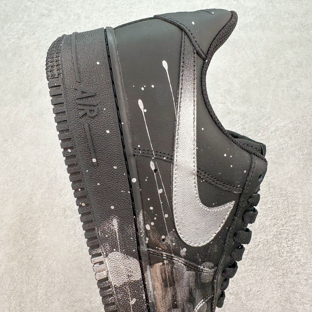 图片[6]-NK Air Force 1´07 Low 空军一号低帮百搭休闲运动板鞋 CW2288-012 柔软、弹性十足的缓震性能和出色的中底设计 横跨复古与现代的外型结合 造就出风靡全球 三十多年的Force 1 直到今天还深受青睐 尺码：36 36.5 37.5 38 38.5 39 40 40.5 41 42 42.5 43 44 44.5 45-选品中心