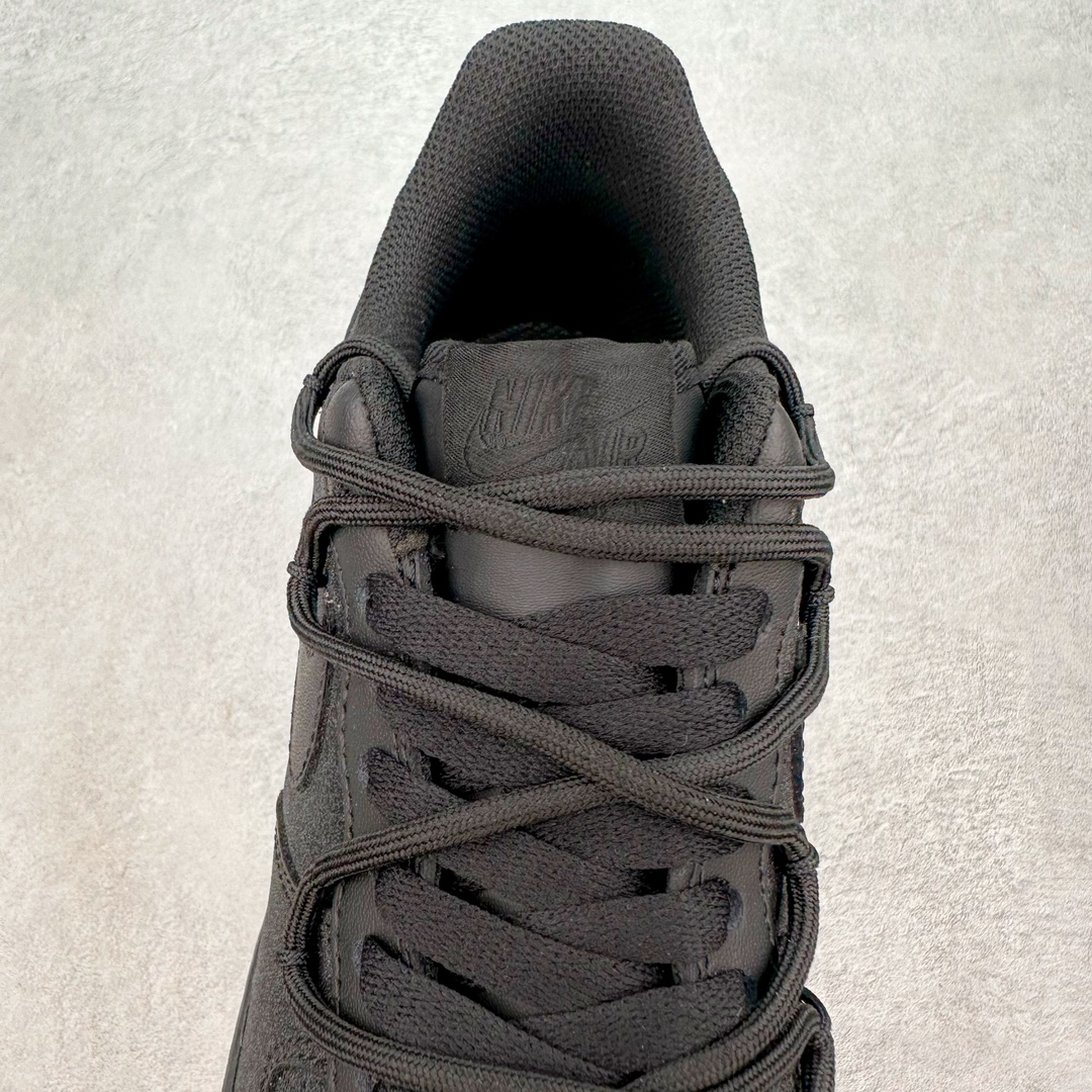 图片[5]-NK Air Force 1´07 Low 空军一号低帮百搭休闲运动板鞋 ZH0316-030 柔软、弹性十足的缓震性能和出色的中底设计 横跨复古与现代的外型结合 造就出风靡全球 三十多年的Force 1 直到今天还深受青睐 尺码：36 36.5 37.5 38 38.5 39 40 40.5 41 42 42.5 43 44 44.5 45-选品中心