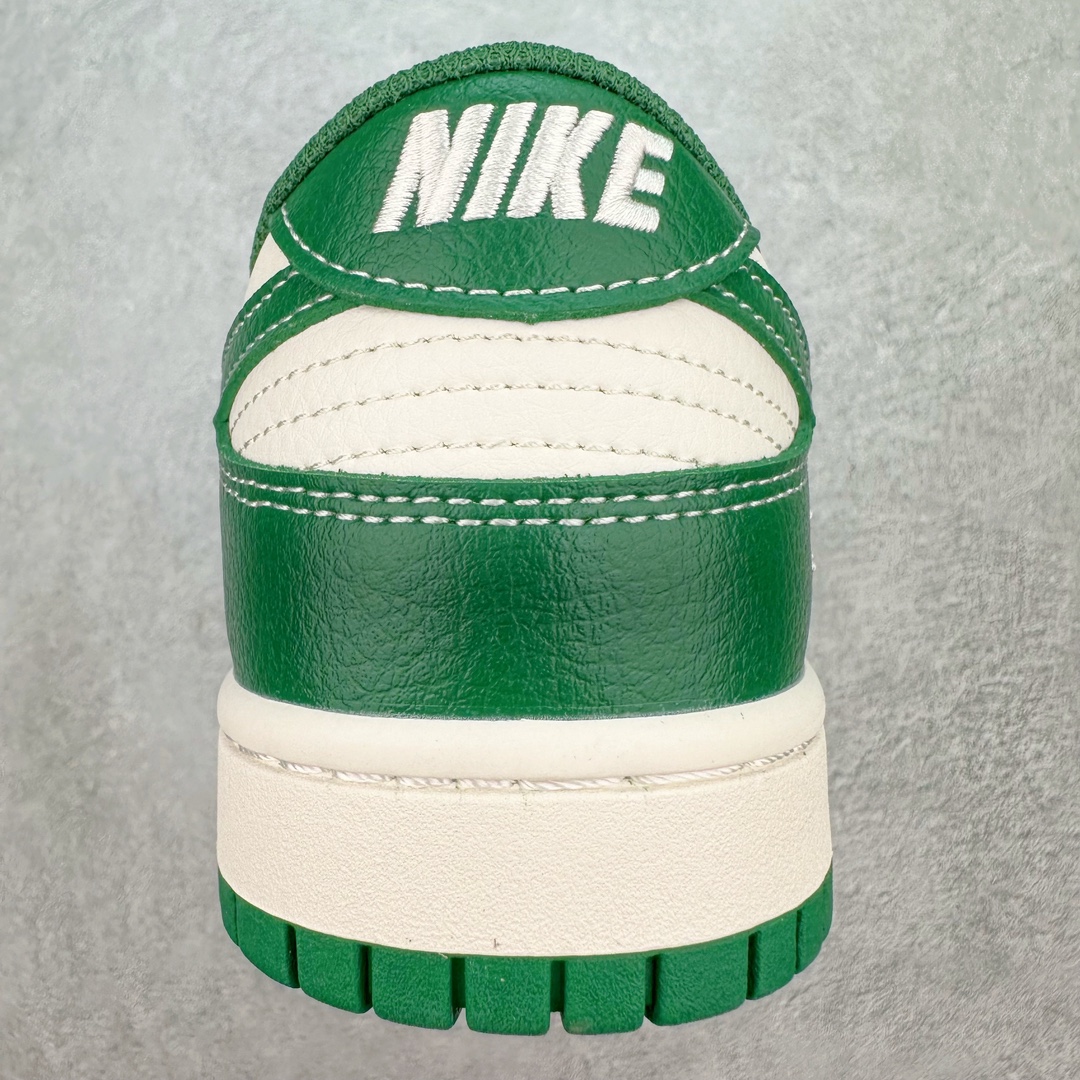 图片[8]-NK Dunk Low 定制配色 BB9898-005 大厂出品 极力推荐 原装头层材料 独家版型蒸餾加工帶來的是更好的视觉和脚感体验大厂纯原品质出货 清洁度 电绣工艺 皮料切割干净无任何毛边 细节完美 尺码：36 36.5 37.5 38 38.5 39 40 40.5 41 42 42.5 43 44 44.5 45 46 47.5-选品中心