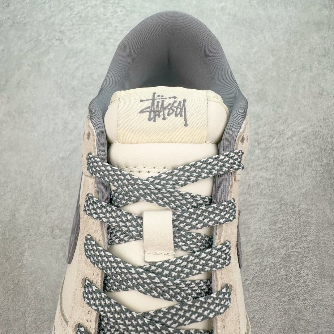 图片[5]-NK Dunk Low 定制配色 SJ2068-272 大厂出品 极力推荐 原装头层材料 独家版型蒸餾加工帶來的是更好的视觉和脚感体验大厂纯原品质出货 清洁度 电绣工艺 皮料切割干净无任何毛边 细节完美 尺码：36 36.5 37.5 38 38.5 39 40 40.5 41 42 42.5 43 44 44.5 45 46 47.5-选品中心