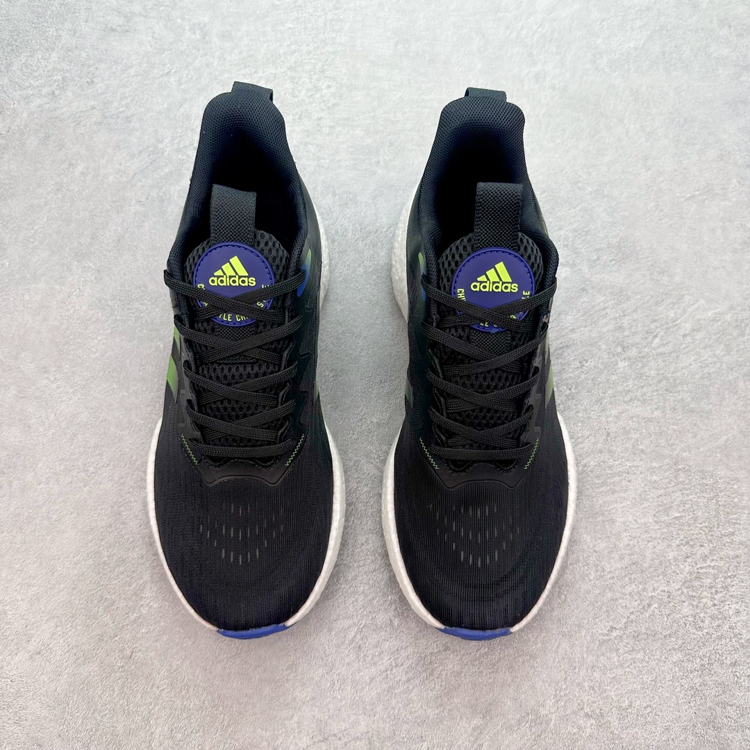 图片[2]-＃夏日福利 AD Ultra Boost DNA Web UB 8.0网系列低帮袜套式针织鞋面休闲运动慢跑鞋 以 Ultra Boost 鞋款为蓝本打造了全新的鞋款，既有着传统的舒适脚感，还进一步完善了功能性。以通体打造，视觉效果十分清新，相当适合当下季节穿着，绝对可以让你成为街上最靓的仔。鞋面为跑者配备了 Primeknit 鞋面，弹性与包裹都进行了升级，在运动时更好地保护你的双脚。侧身处经典的三道杠 Logo 以黑色呈现，使整体造型更加和谐。最后以搭载全掌 Boost 的中底收尾，保证软弹舒适的脚感，并且还使用了橡胶框将 Boost 材质进行包裹，让整体的耐用性提高了不少。尺码：36 36.5 37 38 38.5 39 40 40.5 41 42 42.5 43 44 44.5 45-选品中心