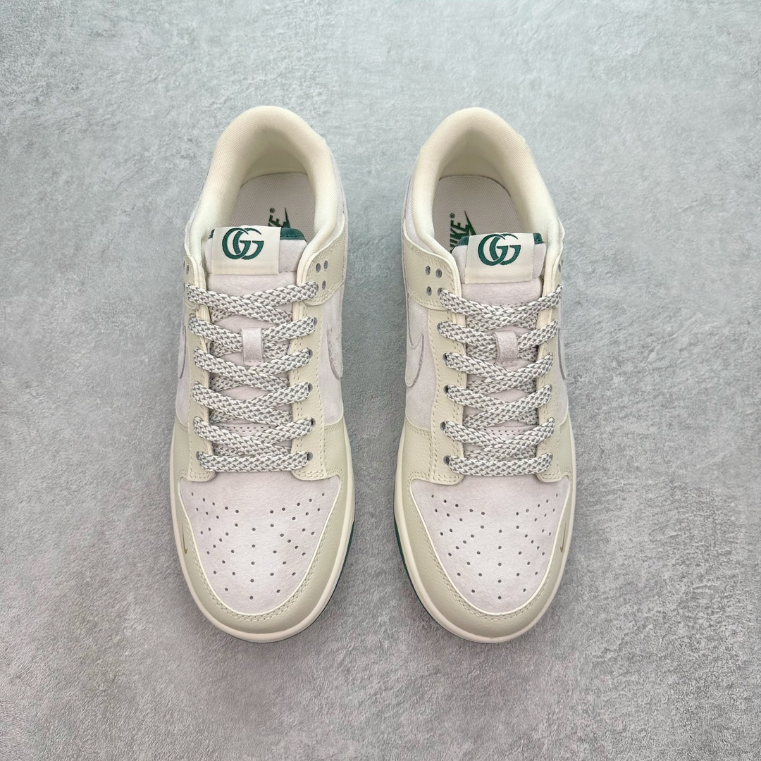 图片[2]-NK Dunk Low 定制配色 DQ1098-390 大厂出品 极力推荐 原装头层材料 独家版型蒸餾加工帶來的是更好的视觉和脚感体验大厂纯原品质出货 清洁度 电绣工艺 皮料切割干净无任何毛边 细节完美 尺码：36 36.5 37.5 38 38.5 39 40 40.5 41 42 42.5 43 44 44.5 45 46 47.5-选品中心