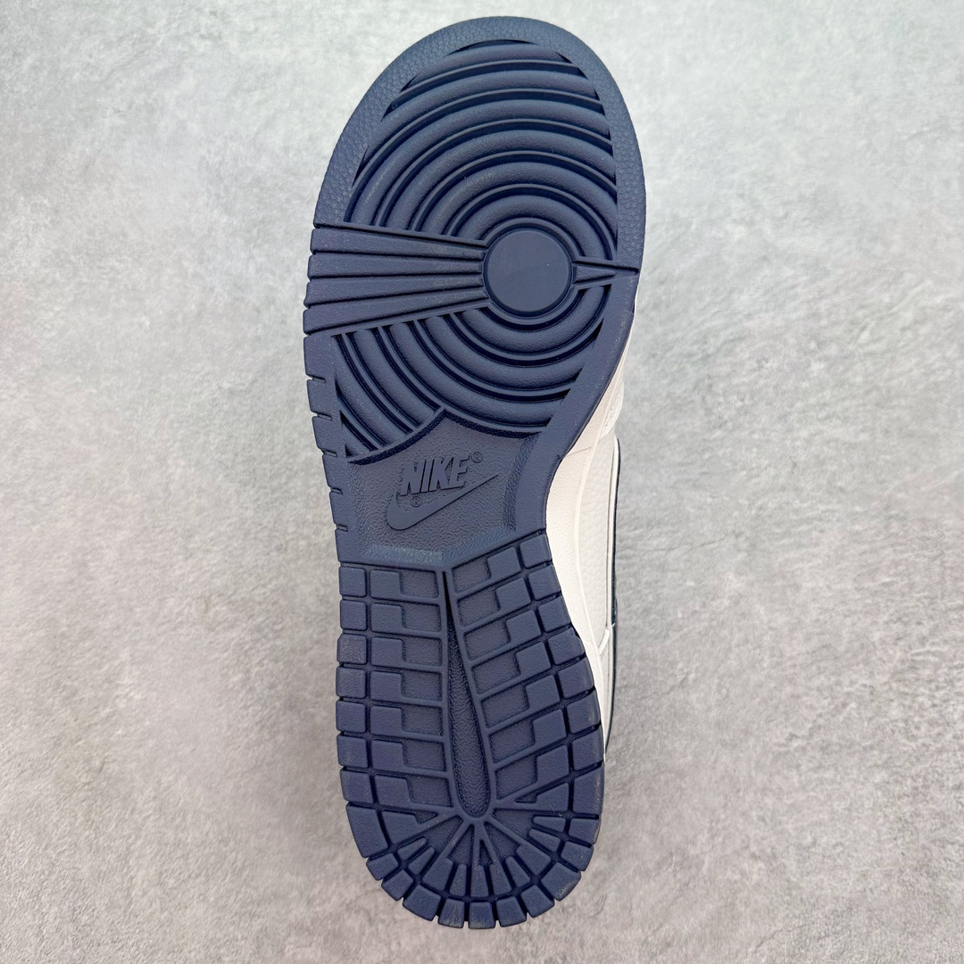 图片[9]-NK Dunk Low 定制配色 NC2103-303 大厂出品 极力推荐 原装头层材料 独家版型蒸餾加工帶來的是更好的视觉和脚感体验大厂纯原品质出货 清洁度 电绣工艺 皮料切割干净无任何毛边 细节完美 尺码：36 36.5 37.5 38 38.5 39 40 40.5 41 42 42.5 43 44 44.5 45 46 47.5-选品中心