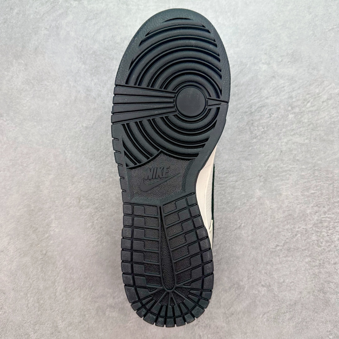 图片[9]-NK Dunk Low 定制配色 XY1688-007 大厂出品 极力推荐 原装头层材料 独家版型蒸餾加工帶來的是更好的视觉和脚感体验大厂纯原品质出货 清洁度 电绣工艺 皮料切割干净无任何毛边 细节完美 尺码：36 36.5 37.5 38 38.5 39 40 40.5 41 42 42.5 43 44 44.5 45 46 47.5-选品中心