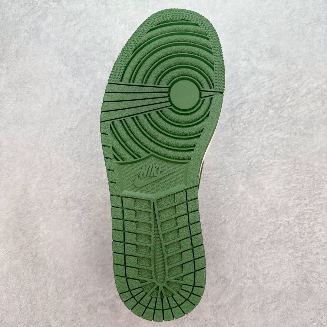 图片[9]-TS x Air Jordan AJ1 Low 倒钩低帮联名定制配色 LX1988-106 原厂内置气垫魔块 A模大底 头层小牛皮 鞋舌AJ原厂专用牛津布+AJ专用反口珍珠布+原厂无杂质高弹内里海棉+特殊封边弹力鞋带 尺码：36 36.5 37.5 38 38.5 39 40 40.5 41 42 42.5 43 44 44.5 45 46 47.5-选品中心