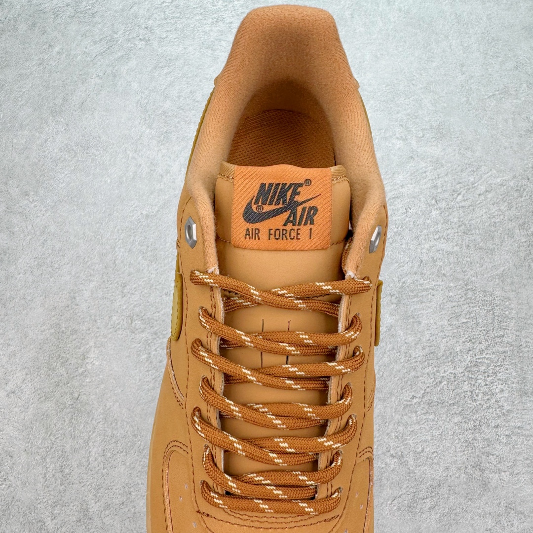 图片[5]-💰130 ＃PB福利 跑量神器‼NK Air Force 1 Low 07 LV8 \”Wheat Flax\” 空军一号低帮 小麦色 CJ9179-200 全网最具性价比版本没有之一 2022全新楦头鞋型 鱼鳞大底 历时开发三个月 清洁度完美 二维码鞋标 内置芯片及solo气垫 大底高度及其弧度依照正品 钢印 logo刺绣 鞋口弧度 鞋头长度 鞋面冲孔 鞋垫背胶及钢印 完美鞋型对比正品 每一处都是细节满满 尺码：35.5 36 36.5 37.5 38 38.5 39 40 40.5 41 42 42.5 43 44 44.5 45 46 47.5 编码：by2936000-运动鞋