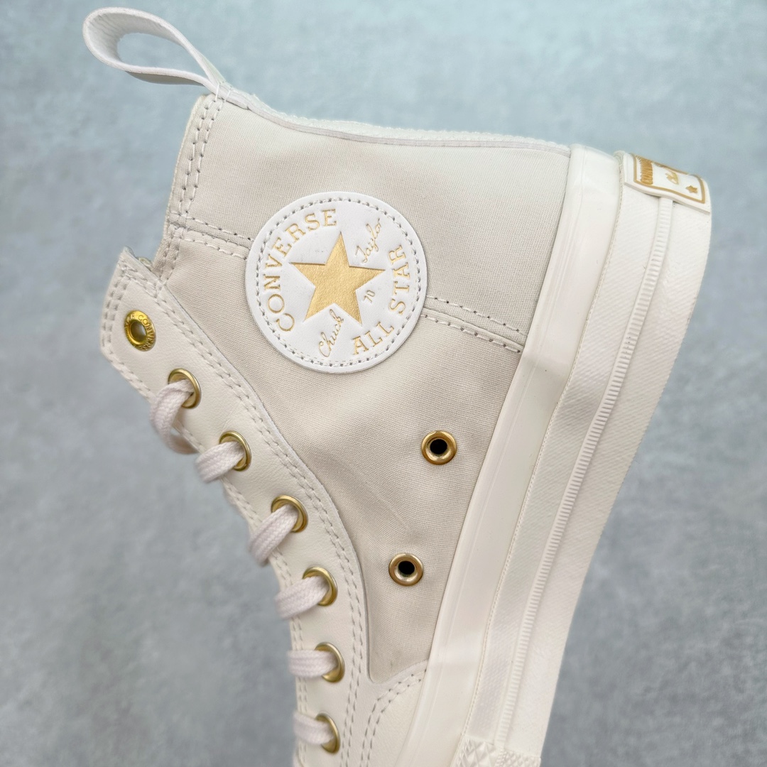 图片[7]-💰140 Converse Chuck 1970s 白金n2024第一双鞋不忍下脚的匡威奶油云朵 CONVERSE高帮奶油金标拼接n鞋身内侧及外侧和Logo都是金色拼接结构 搭配金扣让鞋子看起来没有那么单调 小白鞋很百搭 适合碎花裙和浅色牛仔裤 夏日必备 货号：A08232C 尺码：35-44（36.5 37.5 39.5 41.5 42.5） 编码：by2936010-运动鞋