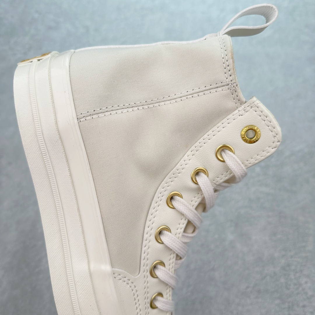 图片[6]-💰140 Converse Chuck 1970s 白金n2024第一双鞋不忍下脚的匡威奶油云朵 CONVERSE高帮奶油金标拼接n鞋身内侧及外侧和Logo都是金色拼接结构 搭配金扣让鞋子看起来没有那么单调 小白鞋很百搭 适合碎花裙和浅色牛仔裤 夏日必备 货号：A08232C 尺码：35-44（36.5 37.5 39.5 41.5 42.5） 编码：by2936010-运动鞋