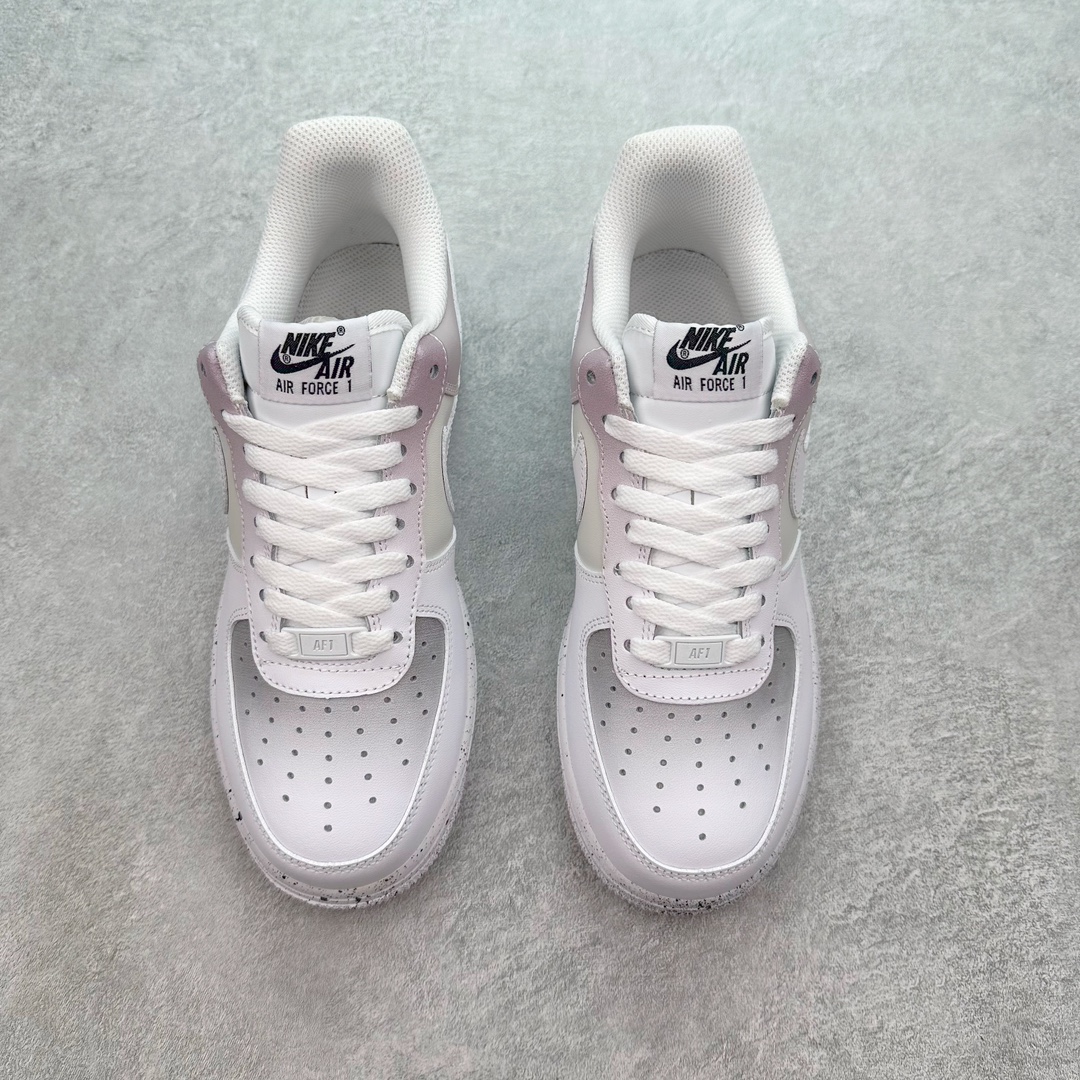 图片[2]-💰200 NK Air Force 1´07 Low 空军一号低帮百搭休闲运动板鞋 MM6023-536 柔软、弹性十足的缓震性能和出色的中底设计 横跨复古与现代的外型结合 造就出风靡全球 三十多年的Force 1 直到今天还深受青睐 SIZE：36 36.5 37.5 38 38.5 39 40 40.5 41 42 42.5 43 44 44.5 45 编码：Tby2936070-运动鞋