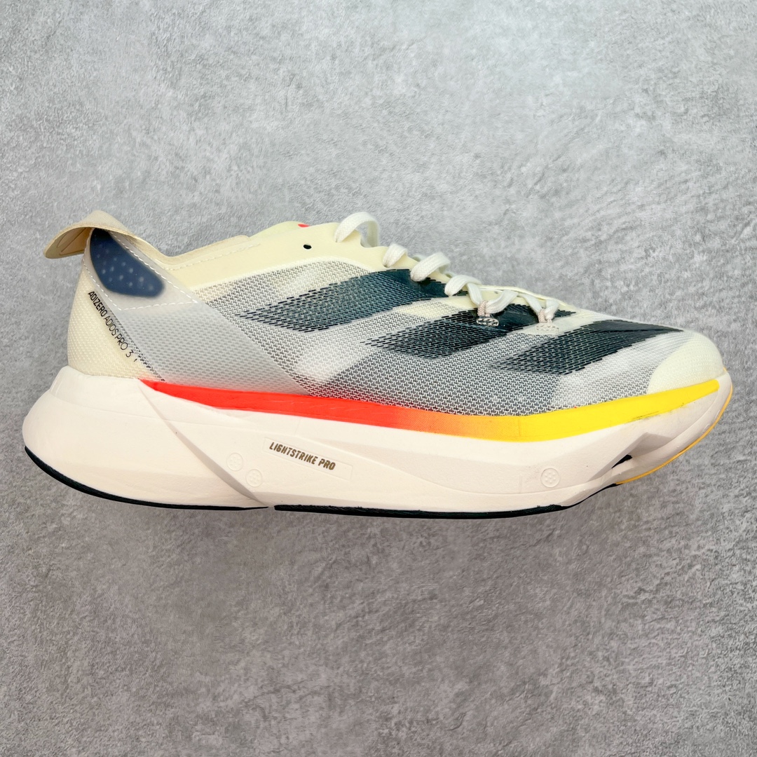 AD Adizero Boston 12 波士顿夏季透气网眼竞速跑鞋 延续爪型玻璃纤维推进系统 进化为全掌式的ENERGY RODS 2.0 从脚跟到脚趾的一体成形设计 强化整体推进力 提升速度表现 升级透气鞋面更具支撑性 利用ENGINEERED MESH技术进行不同密度织纹 强化支撑性 更使用50%以上的回收材料製成 减低塑料浪费 此外变薄的鞋舌为前掌提供更多空间 提供跑者更好的穿着感受 马牌轮胎大底耐磨性佳 大底全掌采用耐磨的Continental马牌轮胎大底 在各种环境下保有良好抓地力 货号：IG6442 尺码：36 36.5 37 38 38.5 39 40 40.5 41 42 42.5 43 44 44.5 45-选品中心